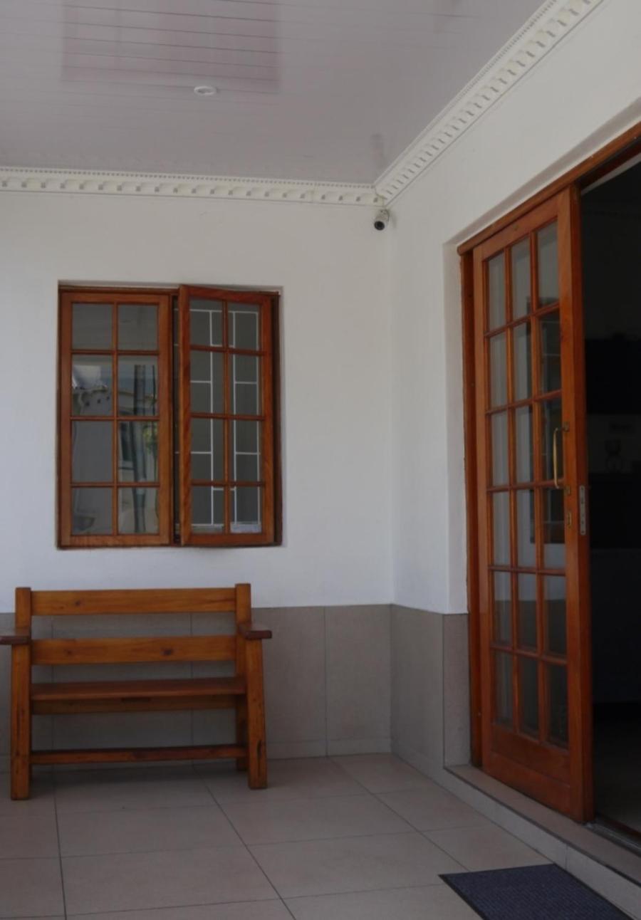Fama Lodge Rm11