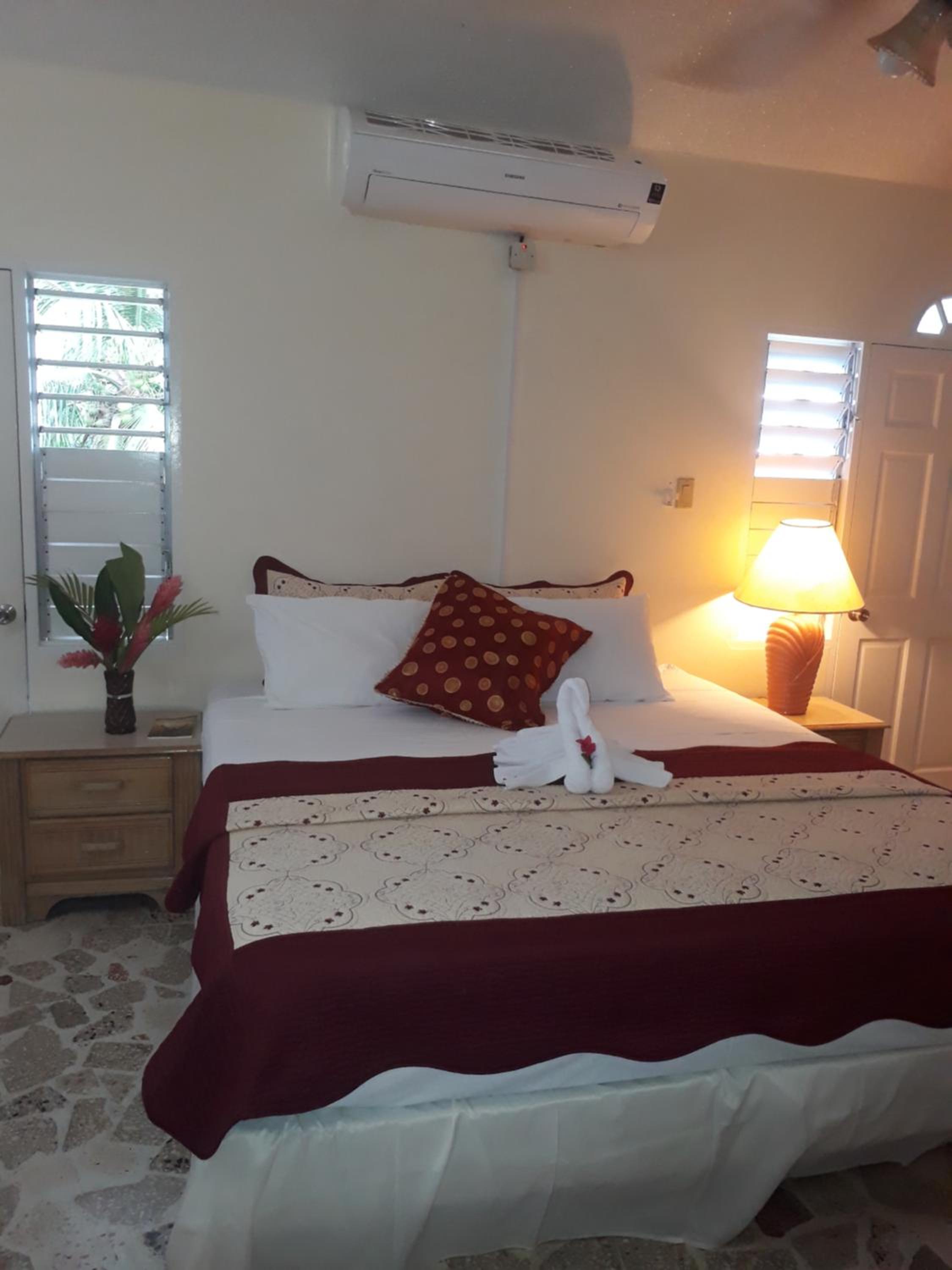 Paradise Inn