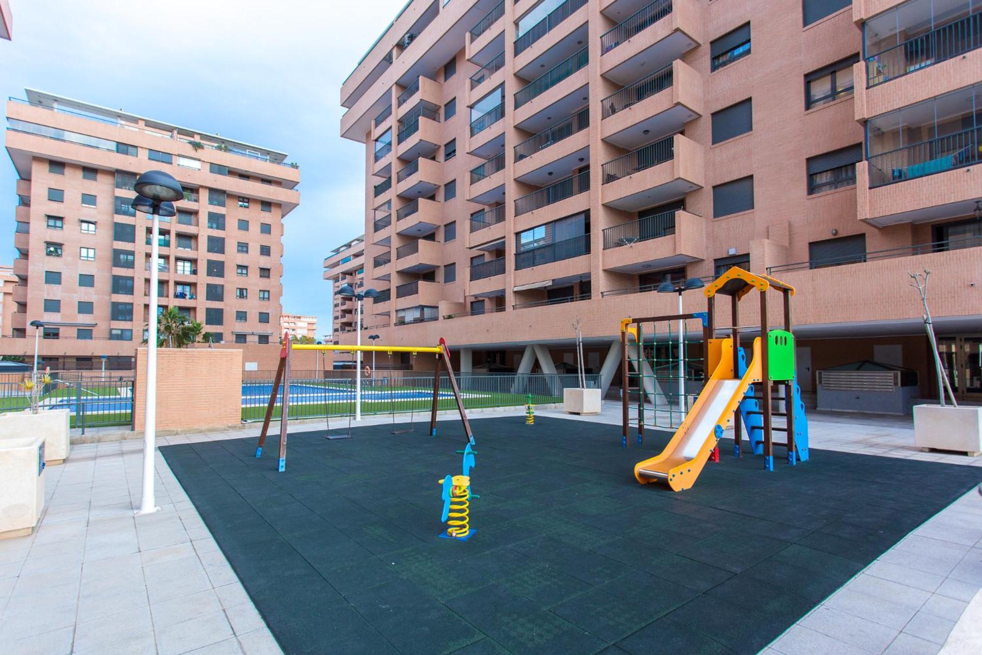 Apartment on the beach,pool,WiFi,garage,Valencia view 3