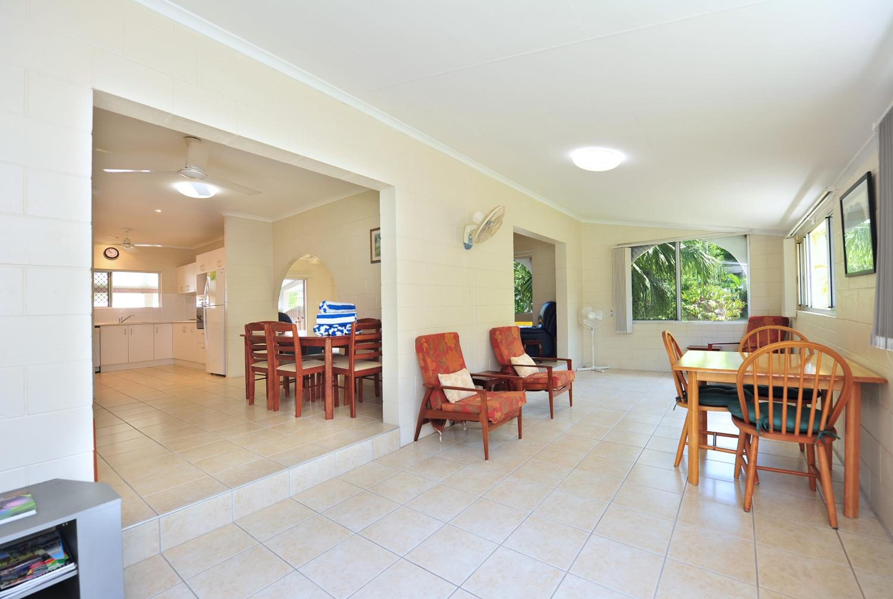 Seascape Holidays - 53 Reef Street