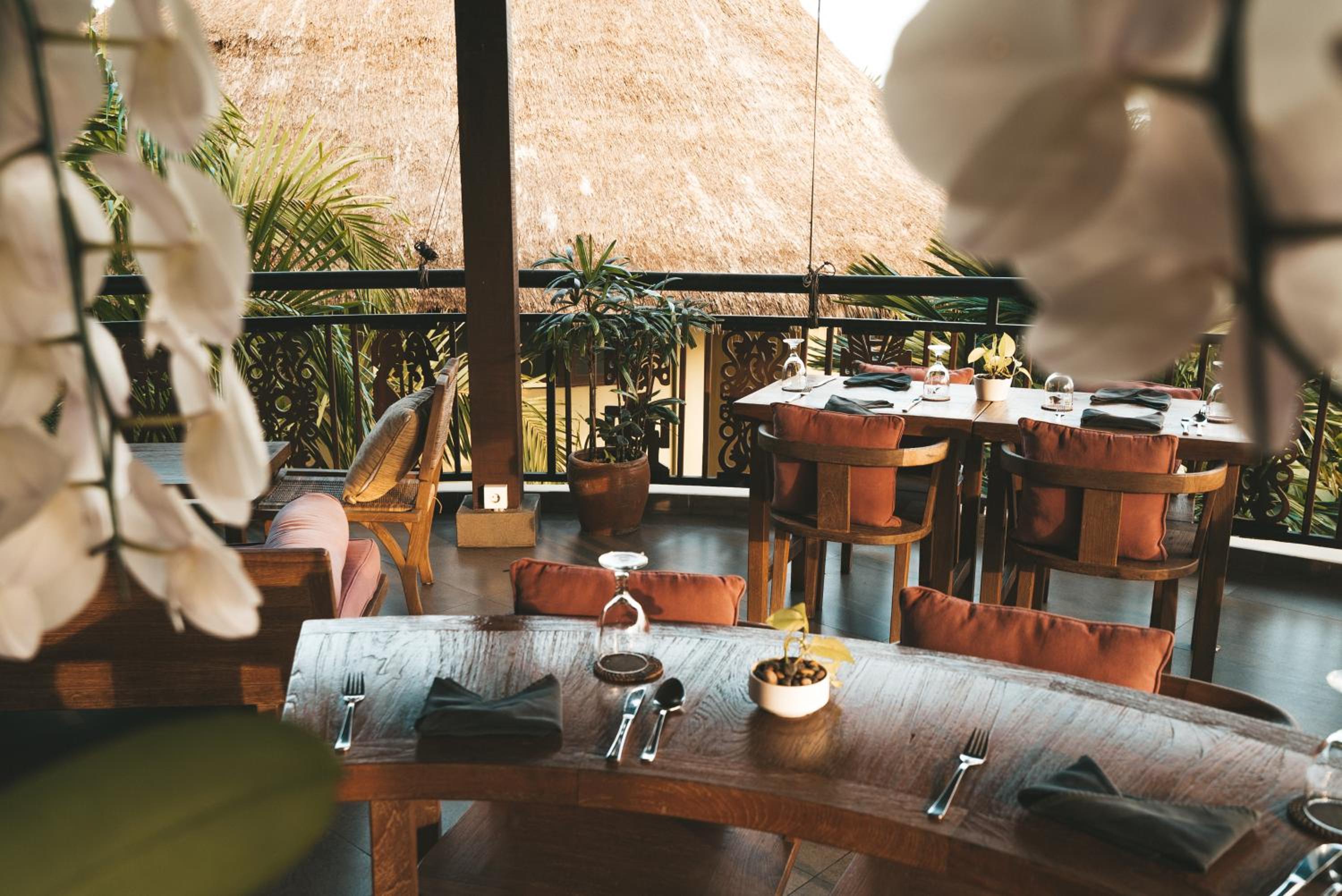 Honai Resort 30