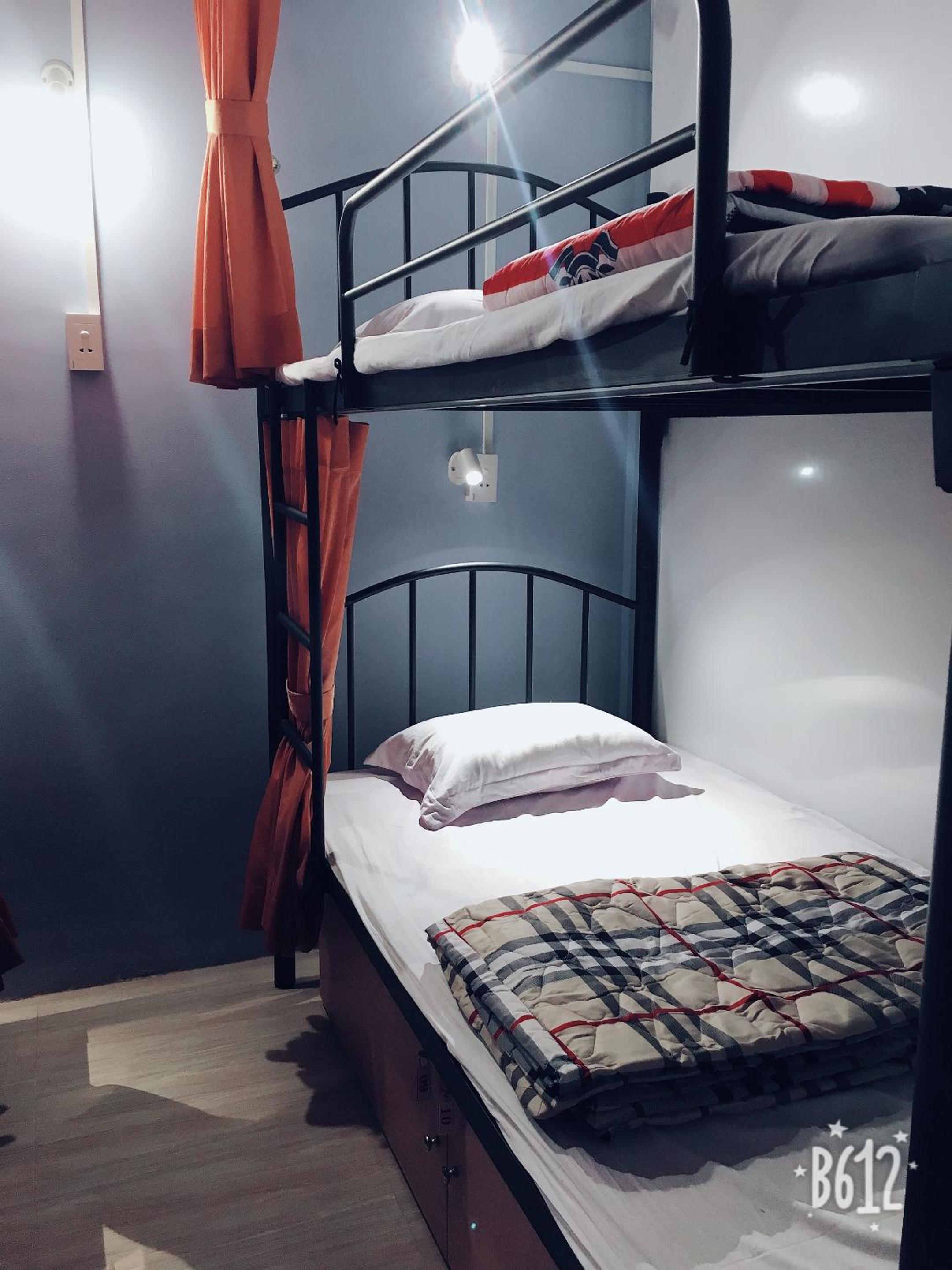 Sky House Hostel