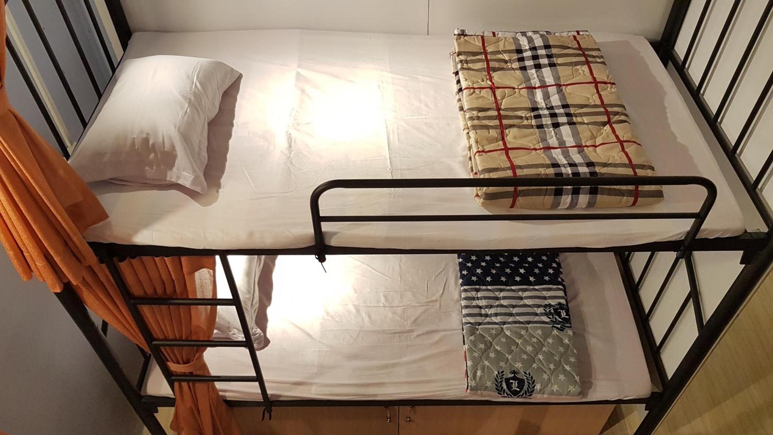 Sky House Hostel