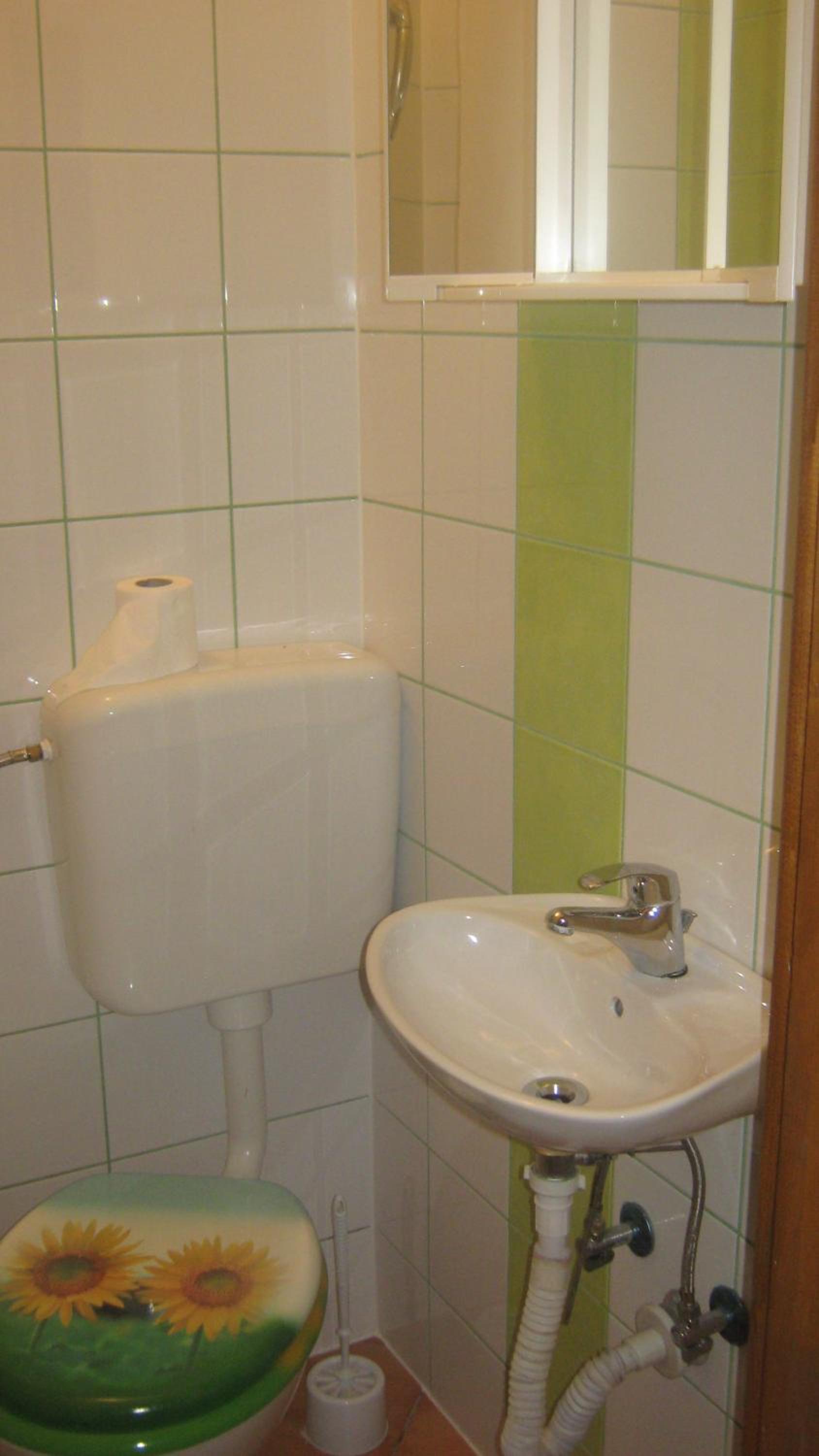 Photo 52