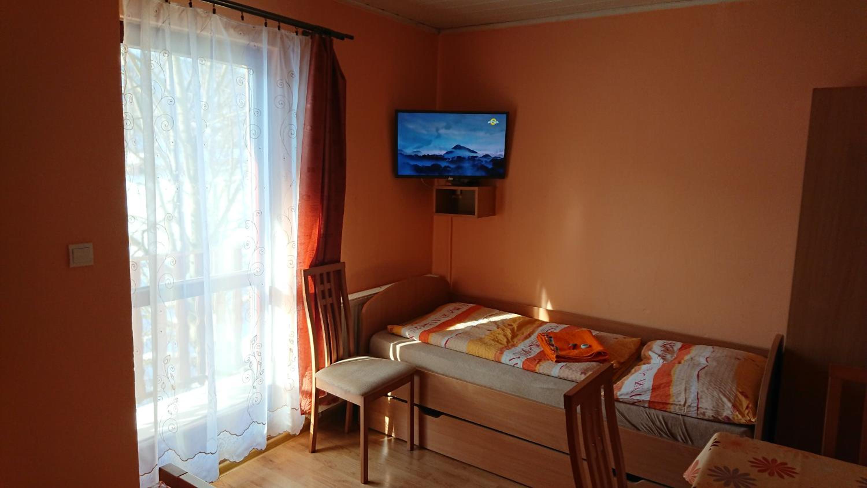 Photo 47
