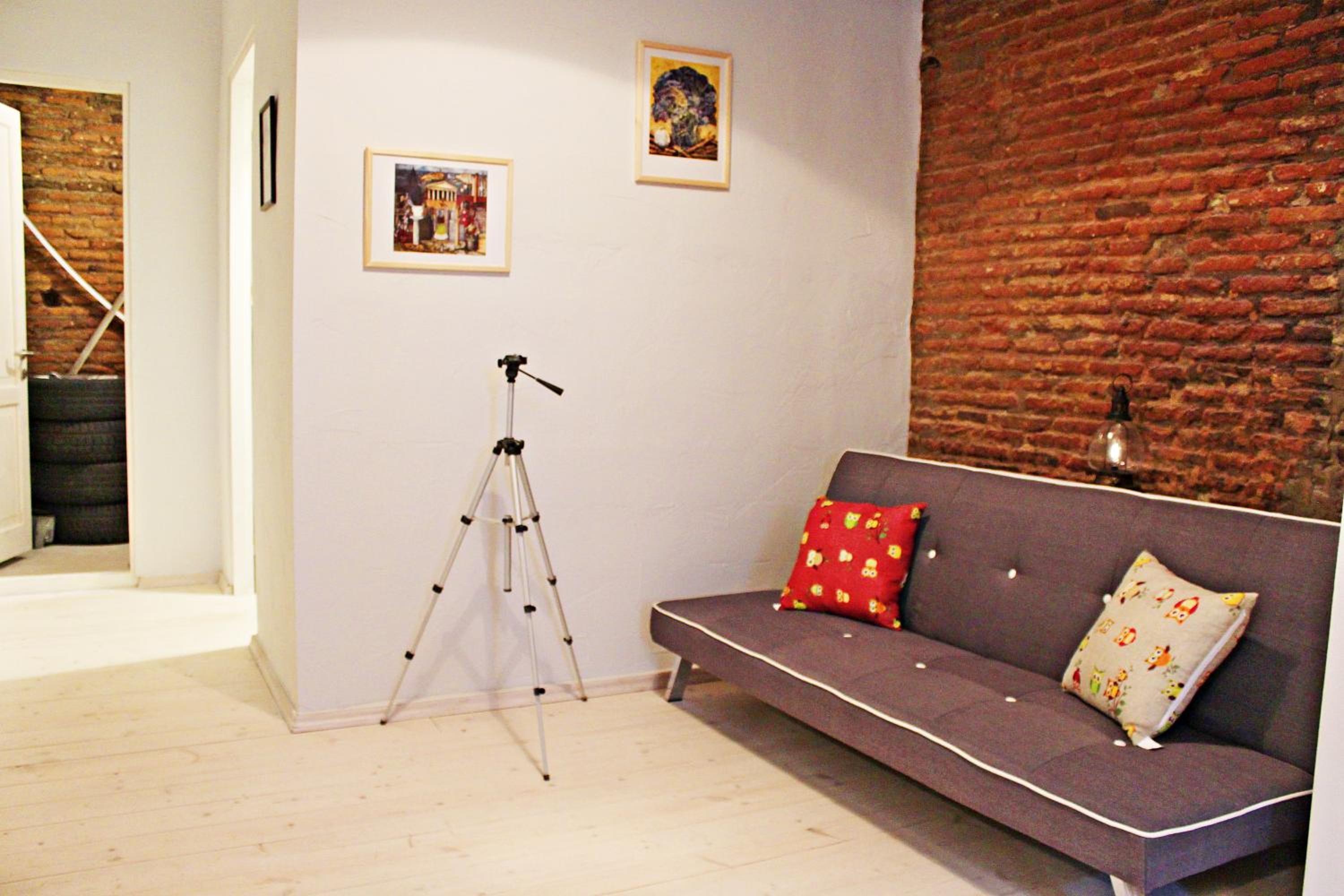 Photo 19