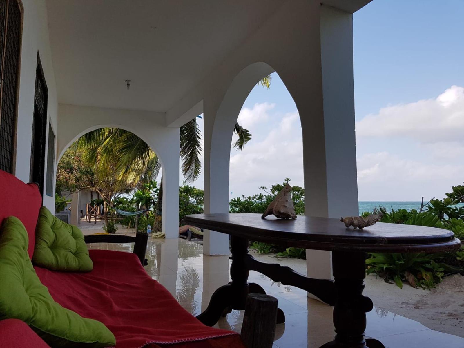 Villa Mina beachhouse
