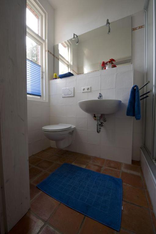 Hürhus Hude en Hude — bathroom