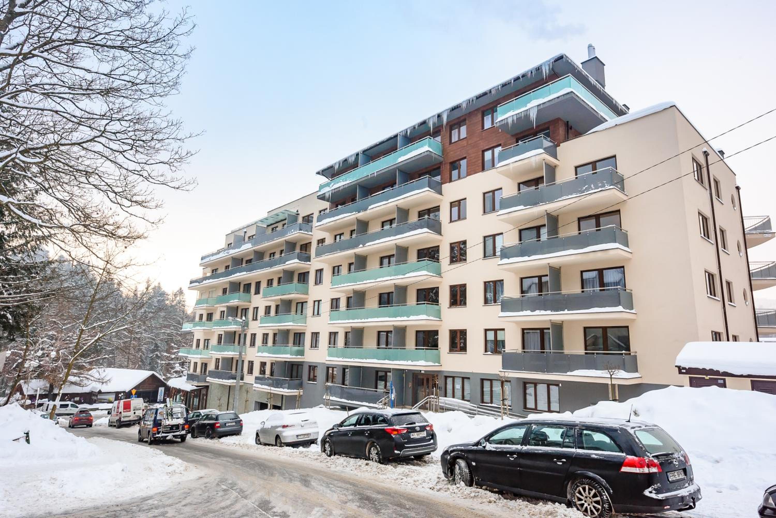 Zielony Zdrój, Sun & Snow view 4