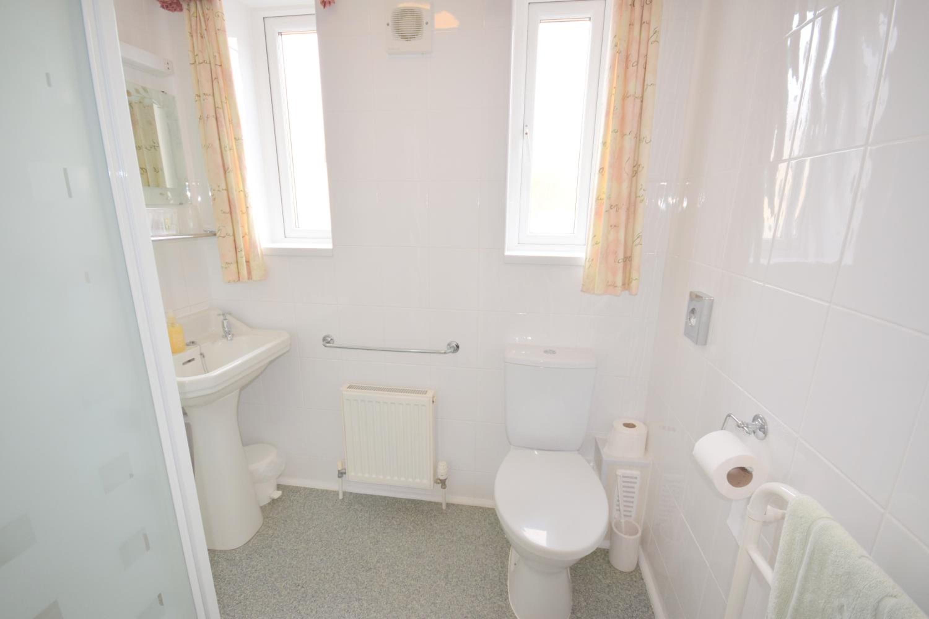 Tor Dean Guest House