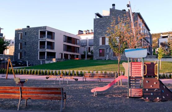 Apartamento en c/ Peroneros photo 2