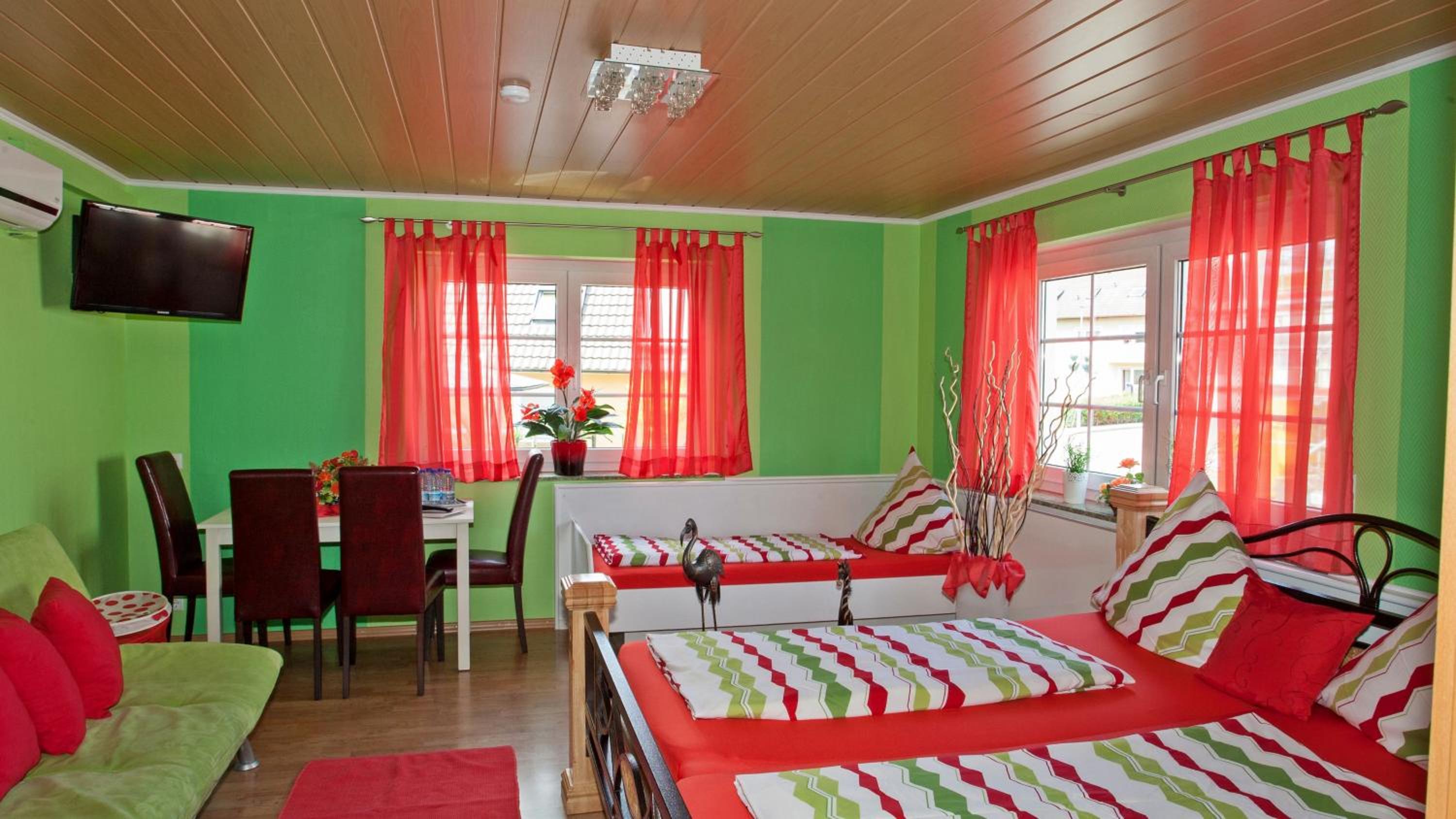 Photo 122