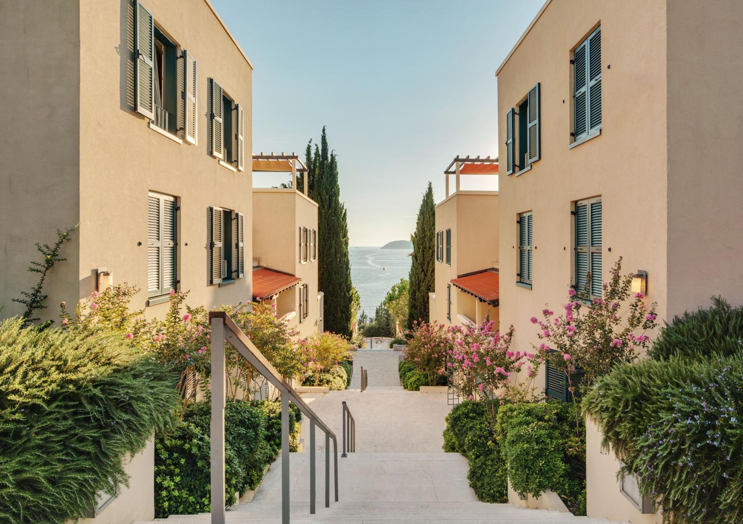 Hotel Sun Gardens Dubrovnik - Image 1