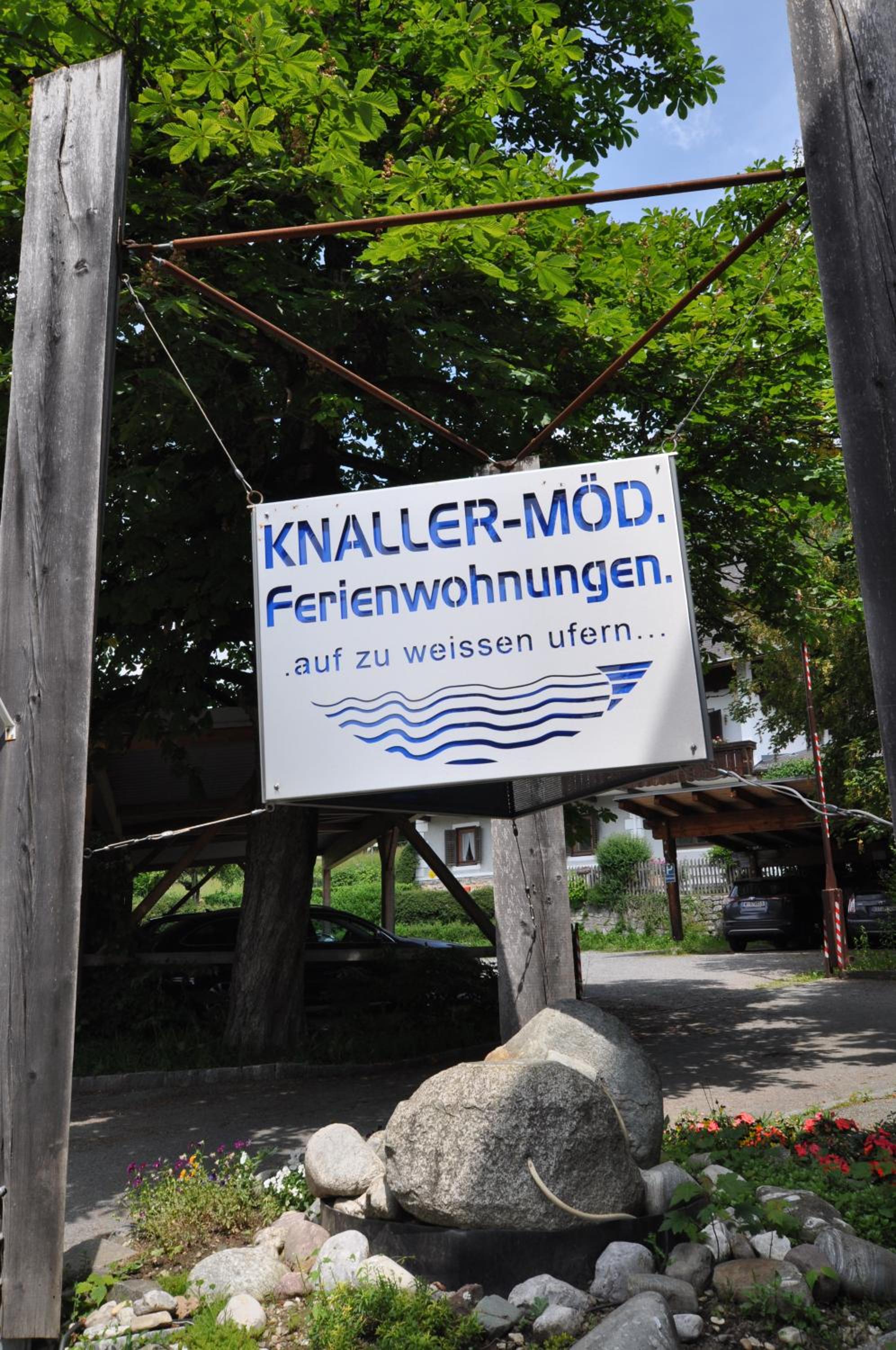Ferienwohnungen Knaller-Möd