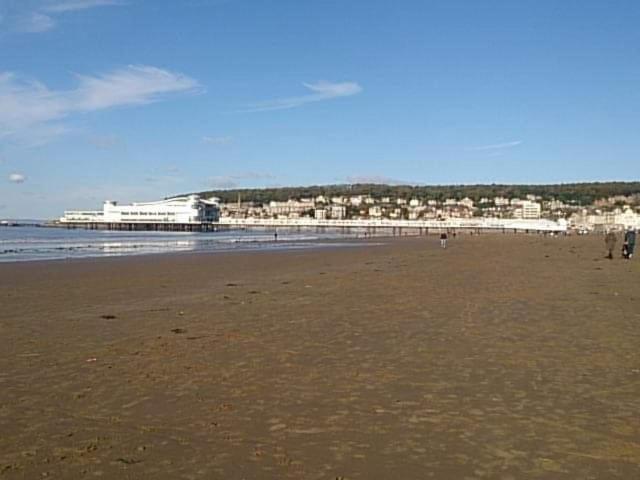 Weston-super-Mare Vacations - The York Hotel - Property Image 2