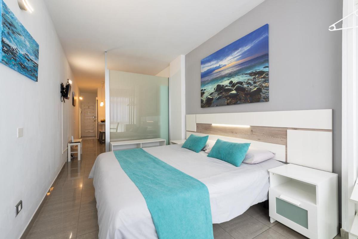 1st Line Studio Las Canteras Beach - Wifi photo 4