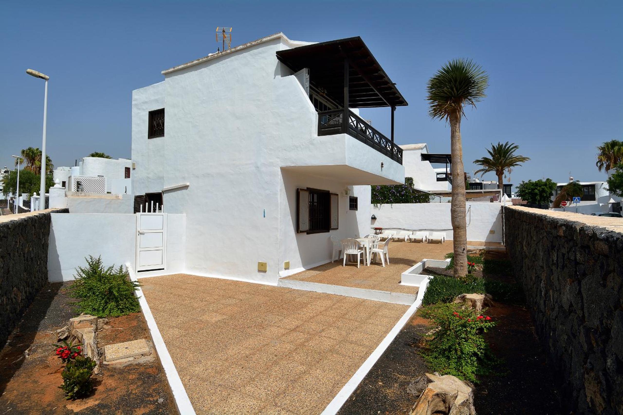 Villa Lava view 4