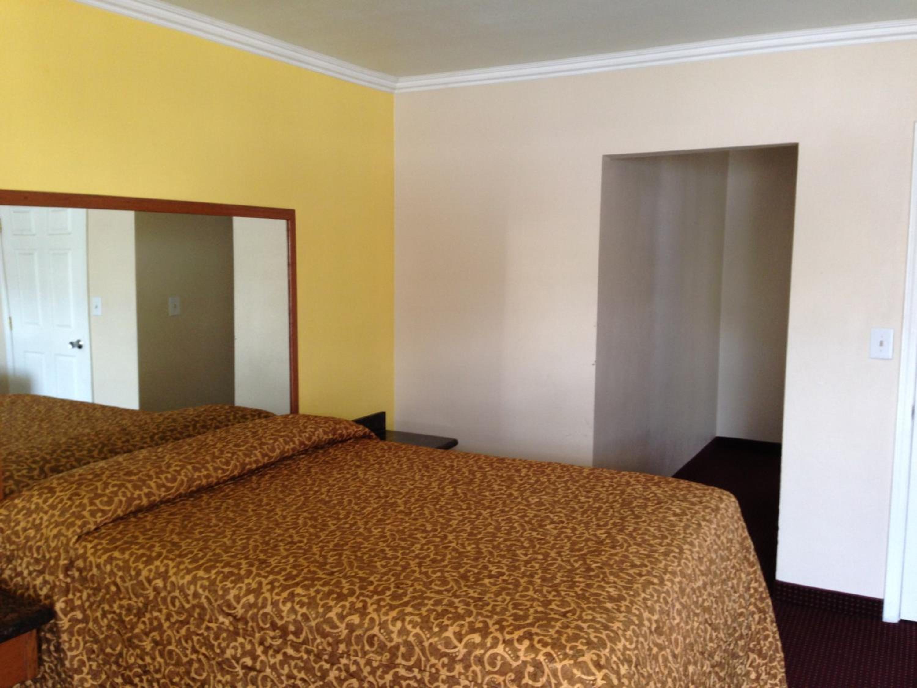 Value Inn - Property Image 13
