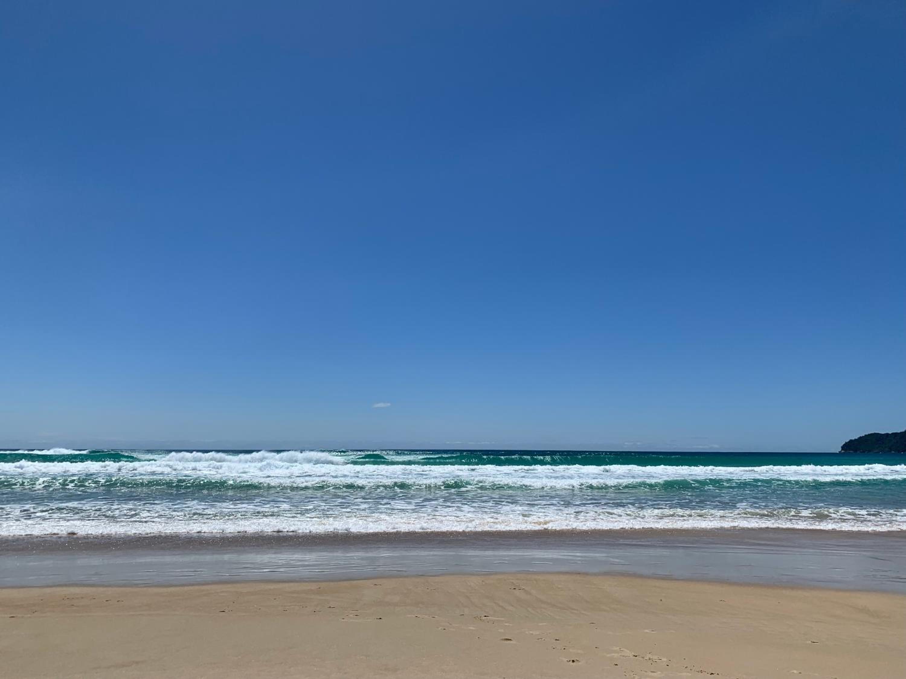 CASA 100 MTS DA PRAIA!