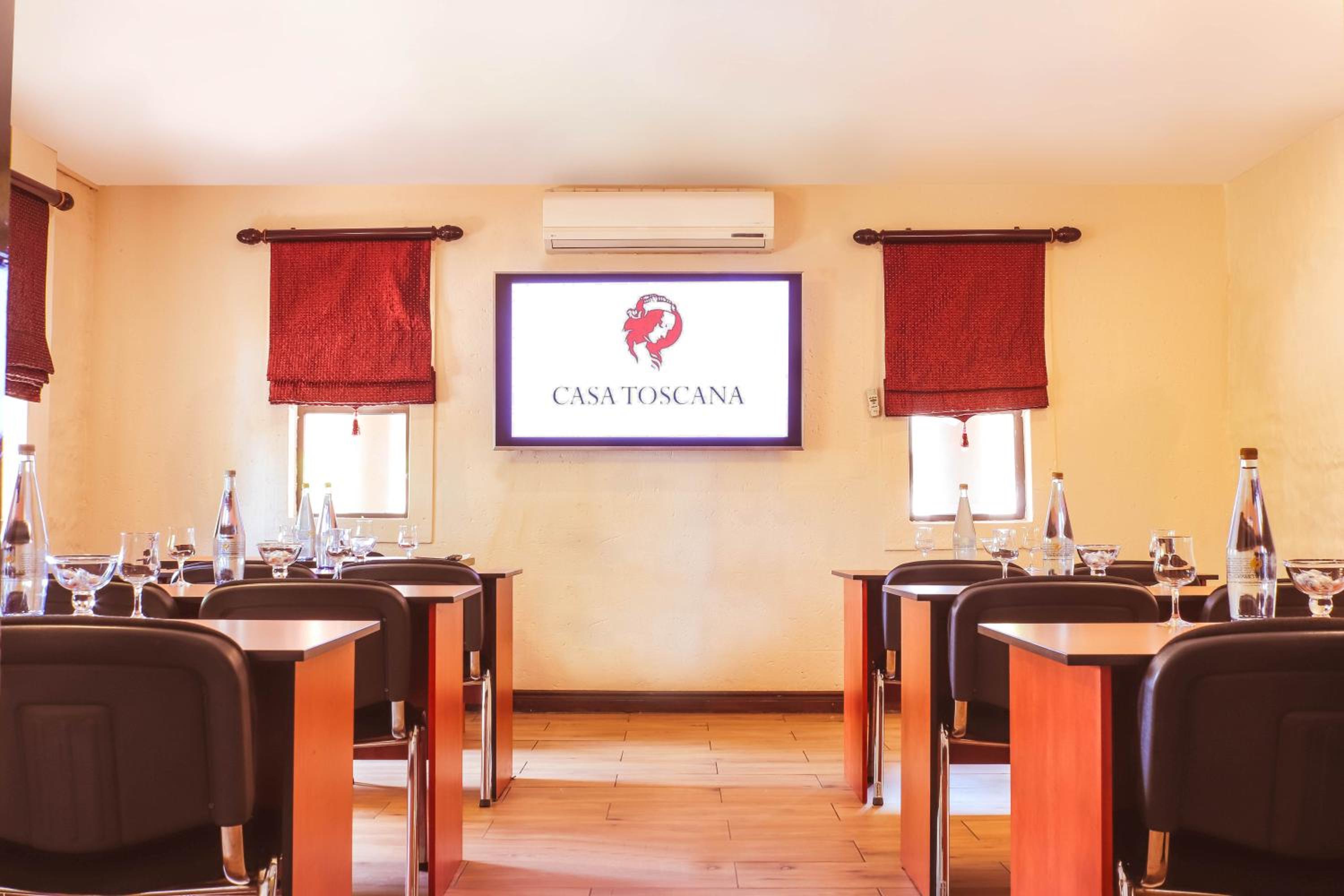 Casa Toscana Lodge