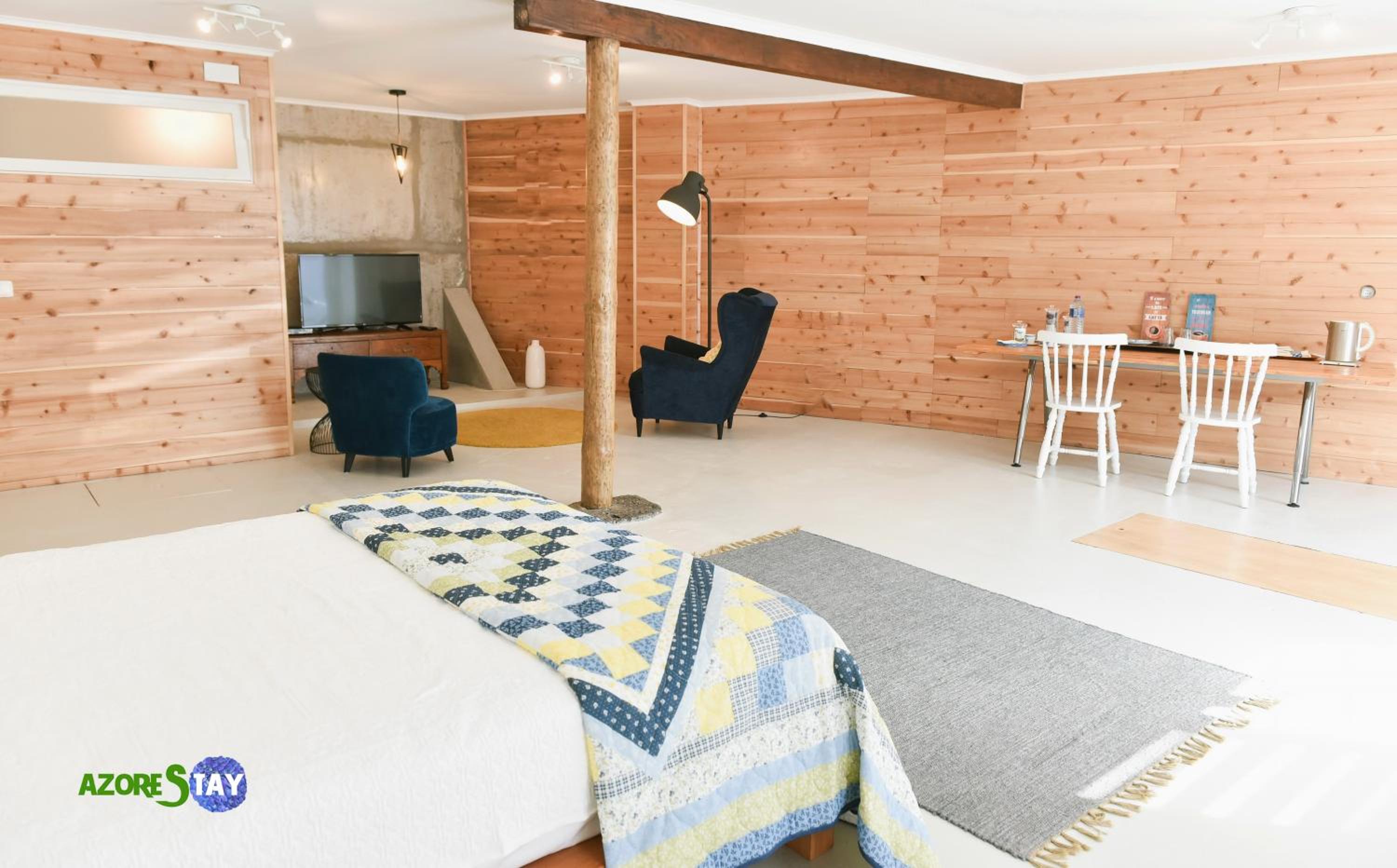 AZORESTAY en Horta — hotel room