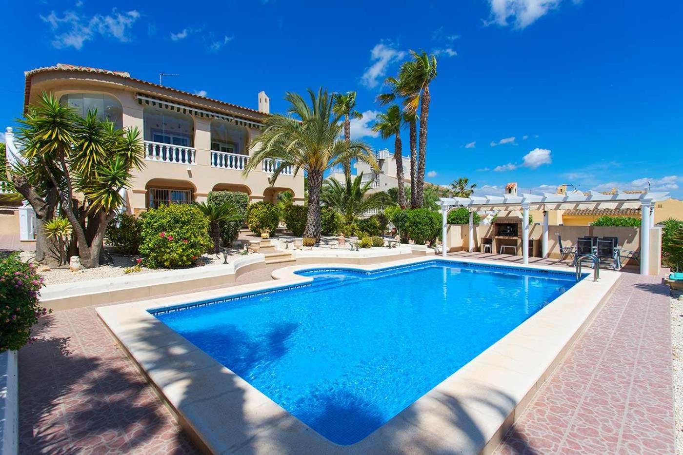 CH Villa Jupiter La Marquesa view 5