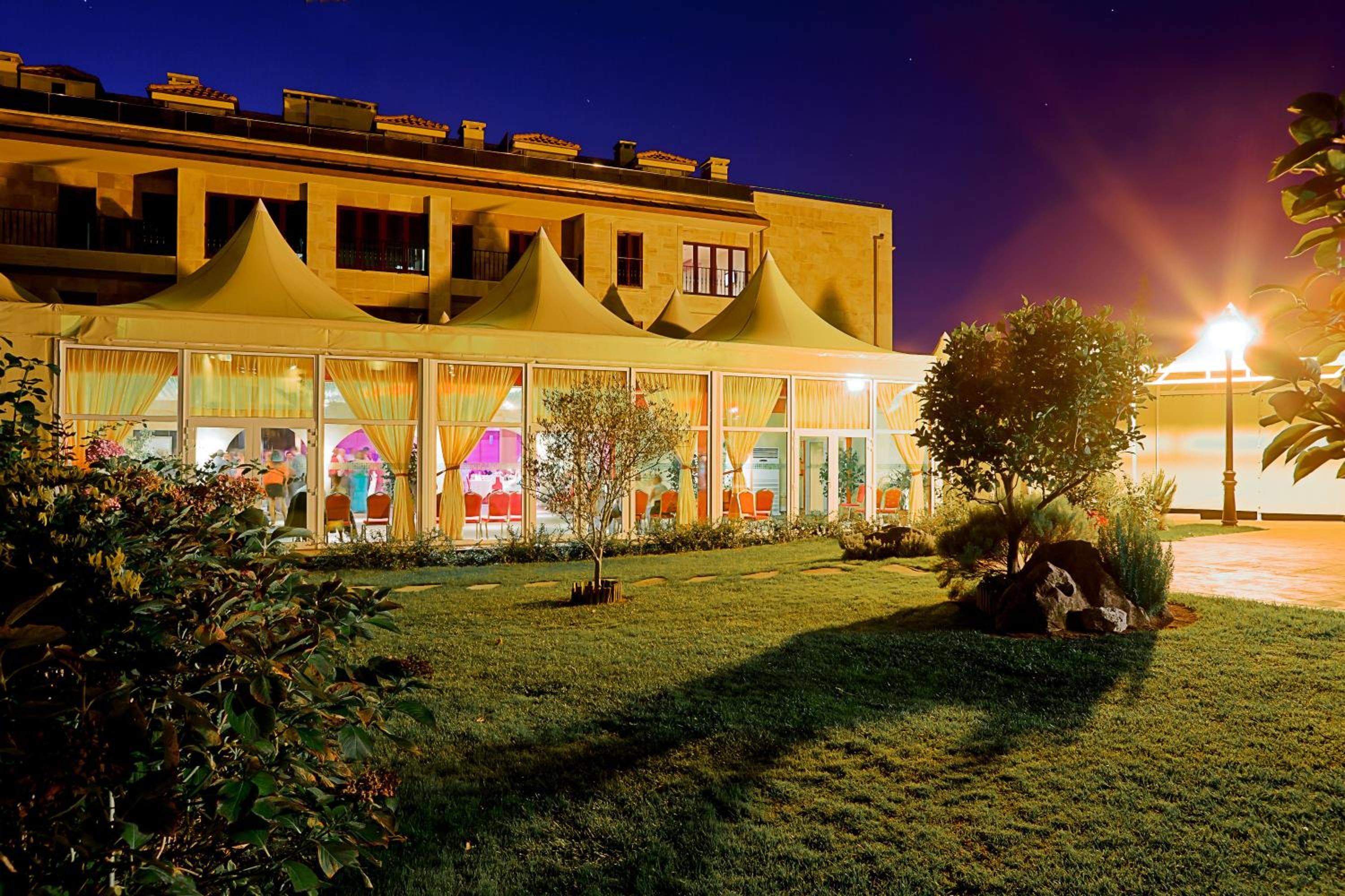 Apartamentos Spa Villa Pasiega