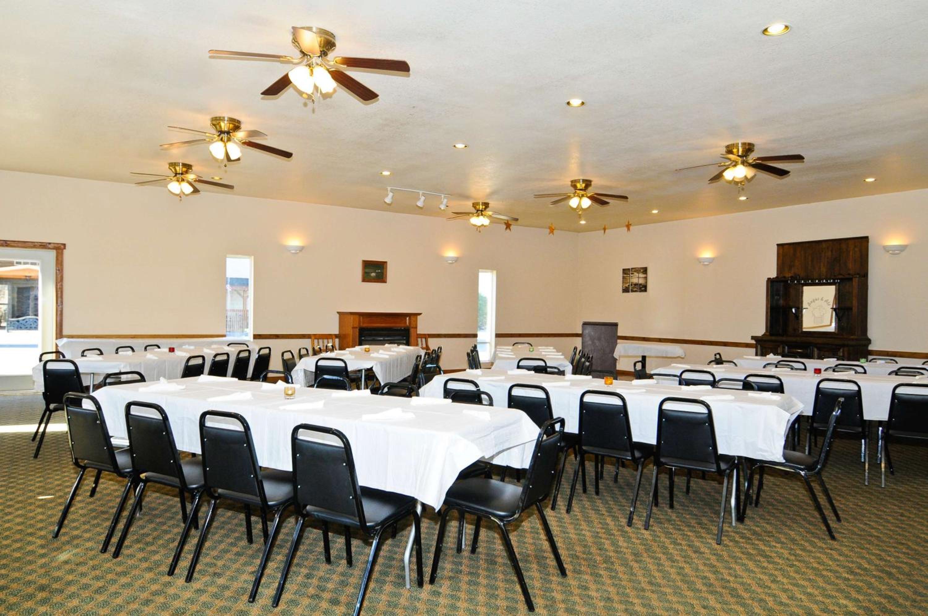 SureStay Plus Hotel by Best Western Berkeley Springs - Property Image 18