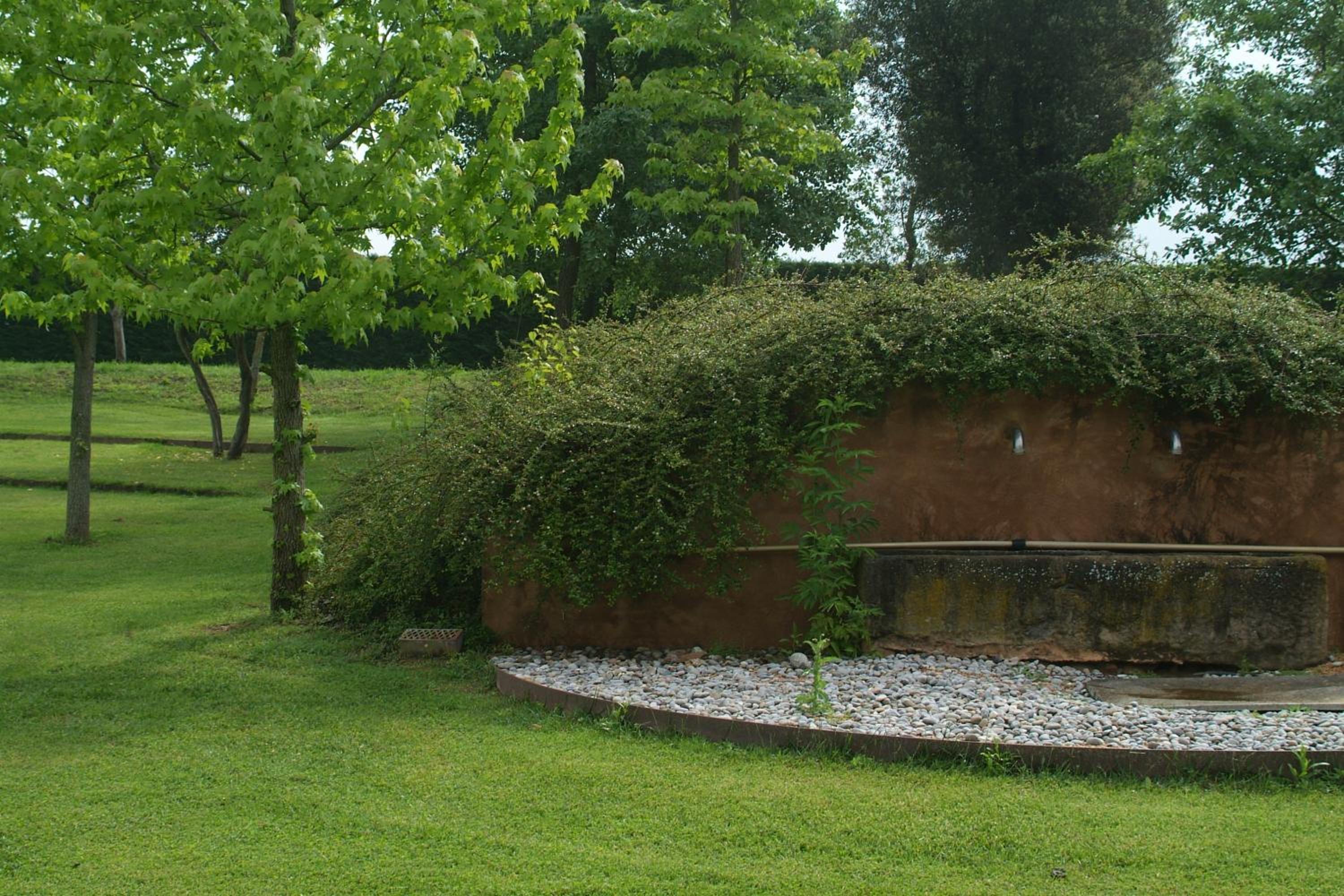 Luxuriously restored farmhouse near Girona in the heart of Catalunya
