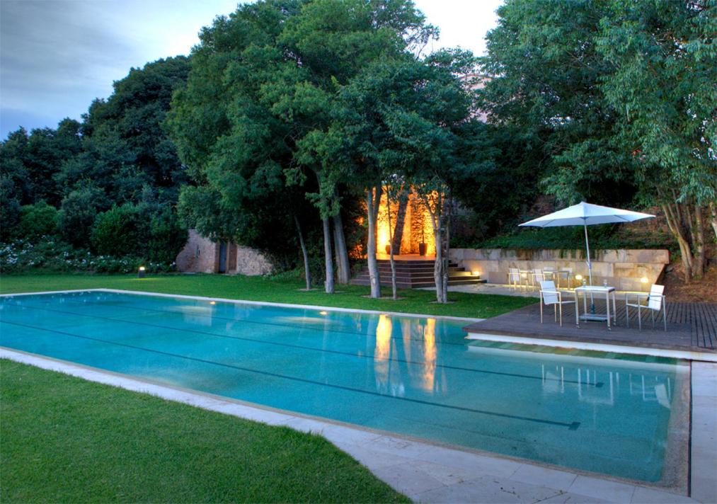 Luxuriously restored farmhouse near Girona in the heart of Catalunya
