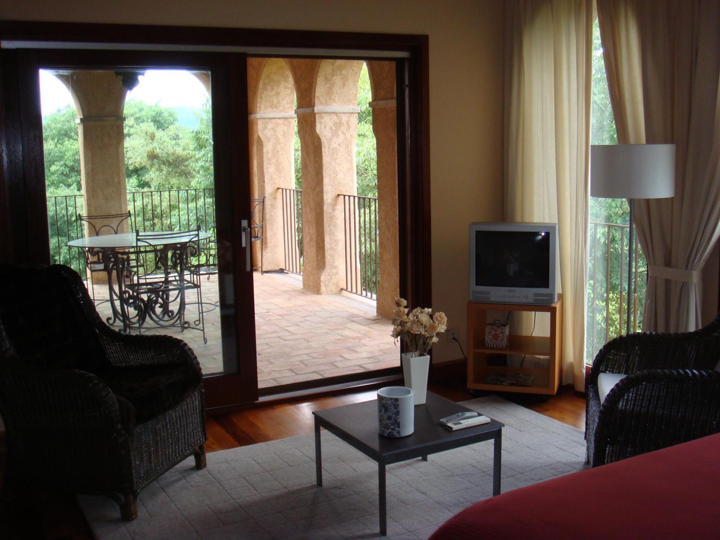 Luxuriously restored farmhouse near Girona in the heart of Catalunya