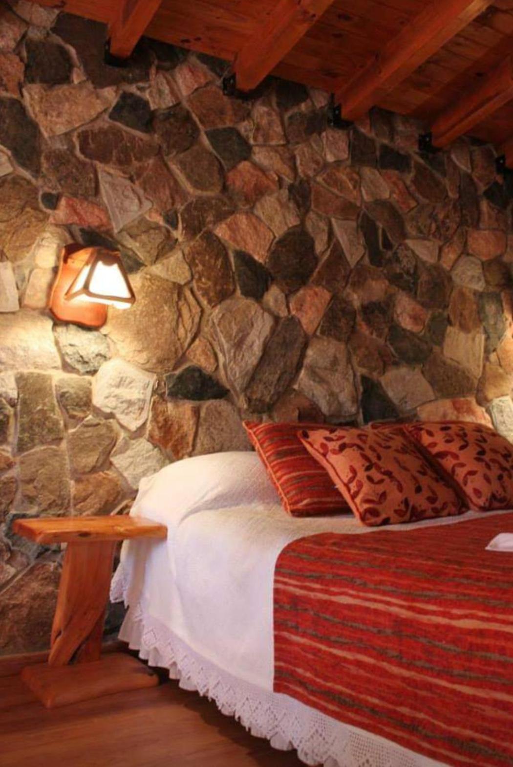 Posada del Halcón - Cabañas y Suites