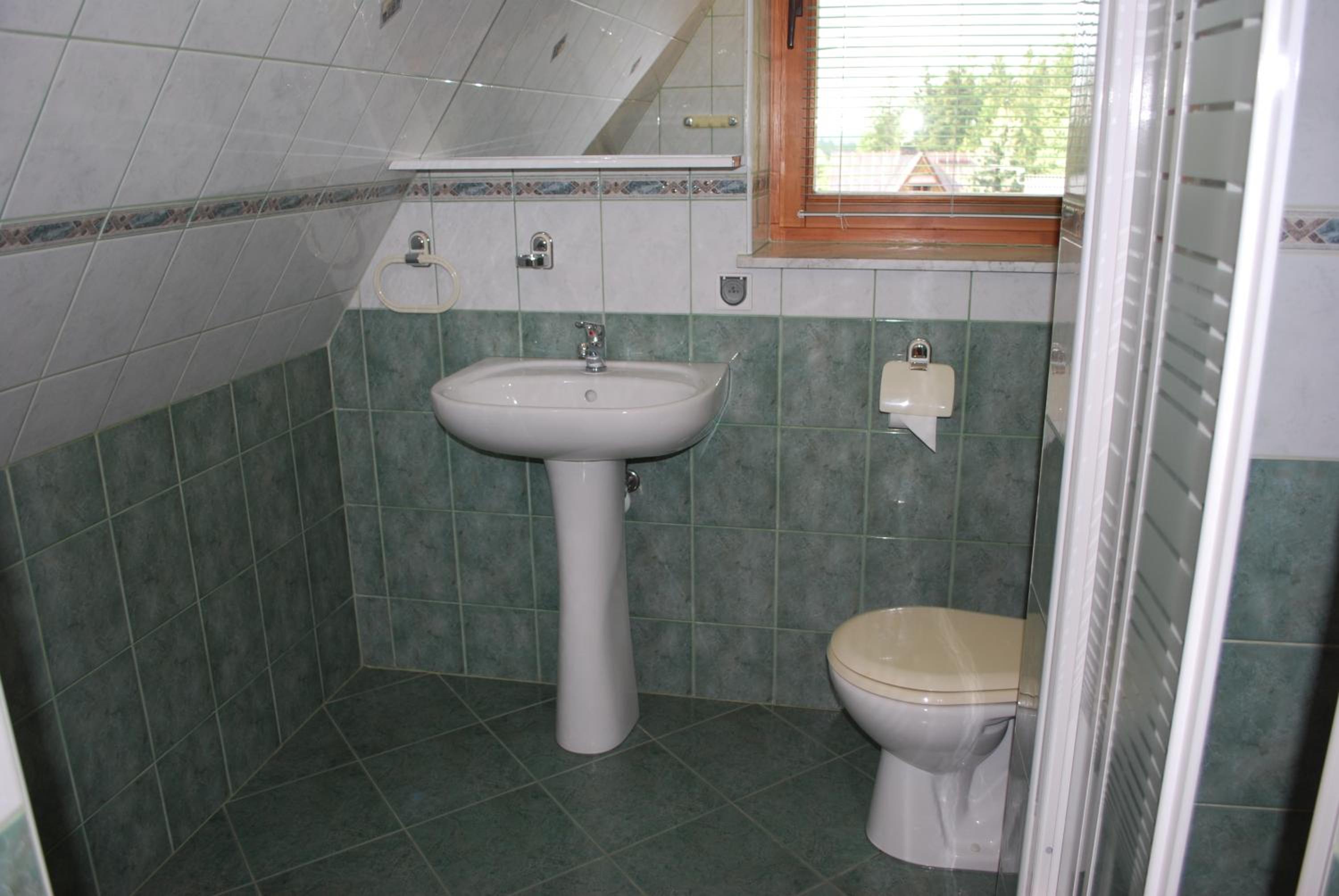 Photo 56