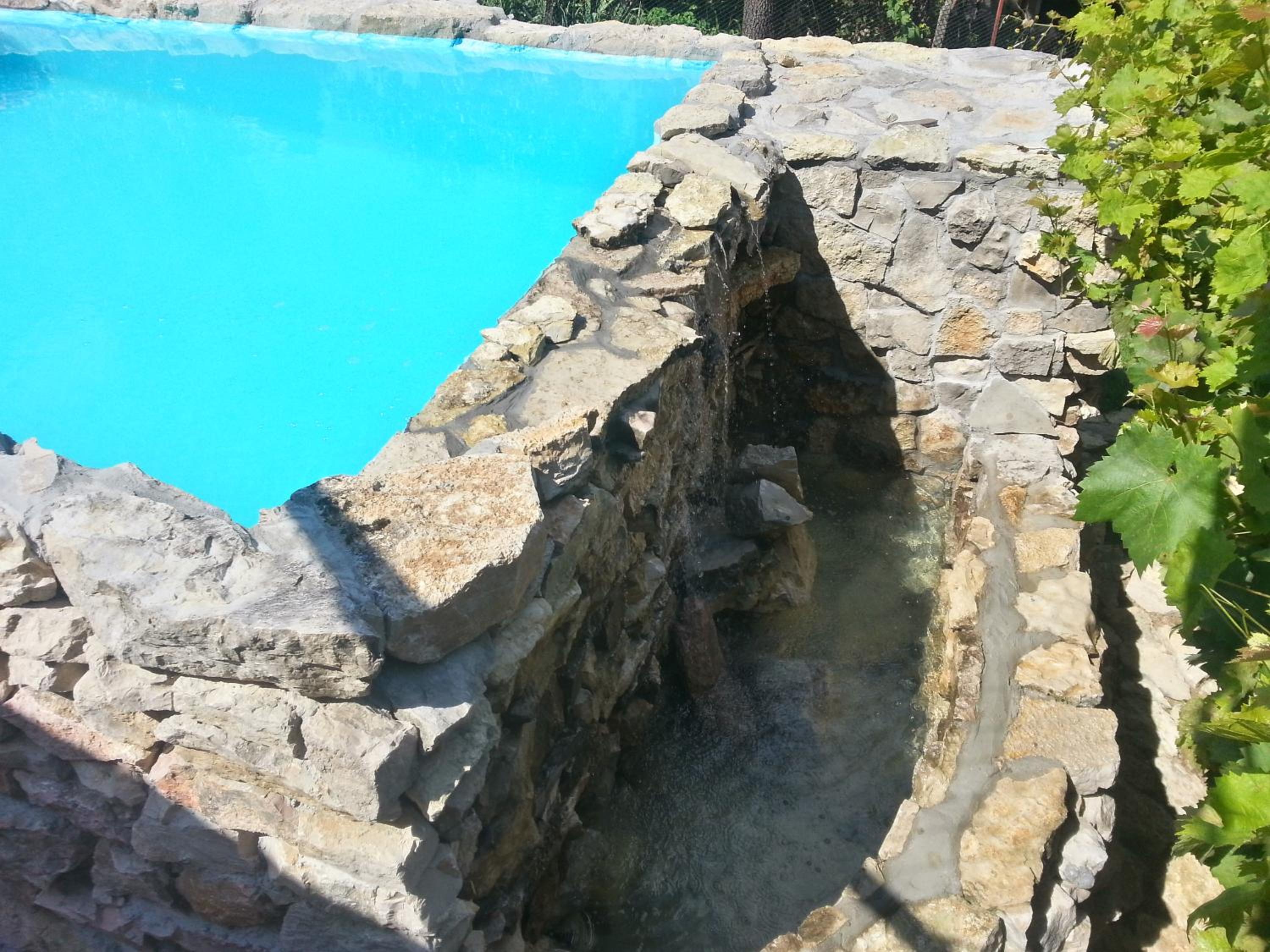 Guest House Bedrock