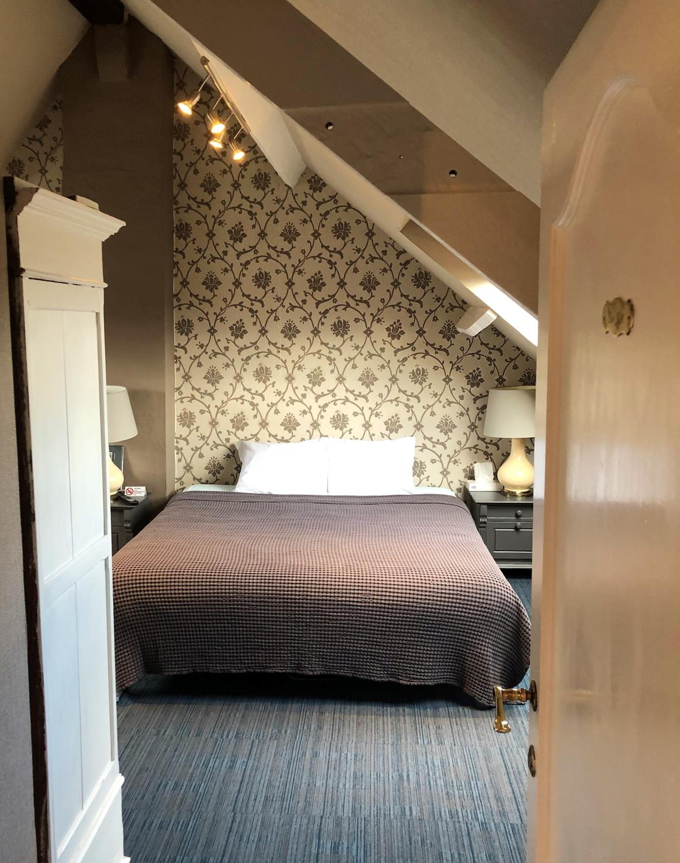 B&B Coupure