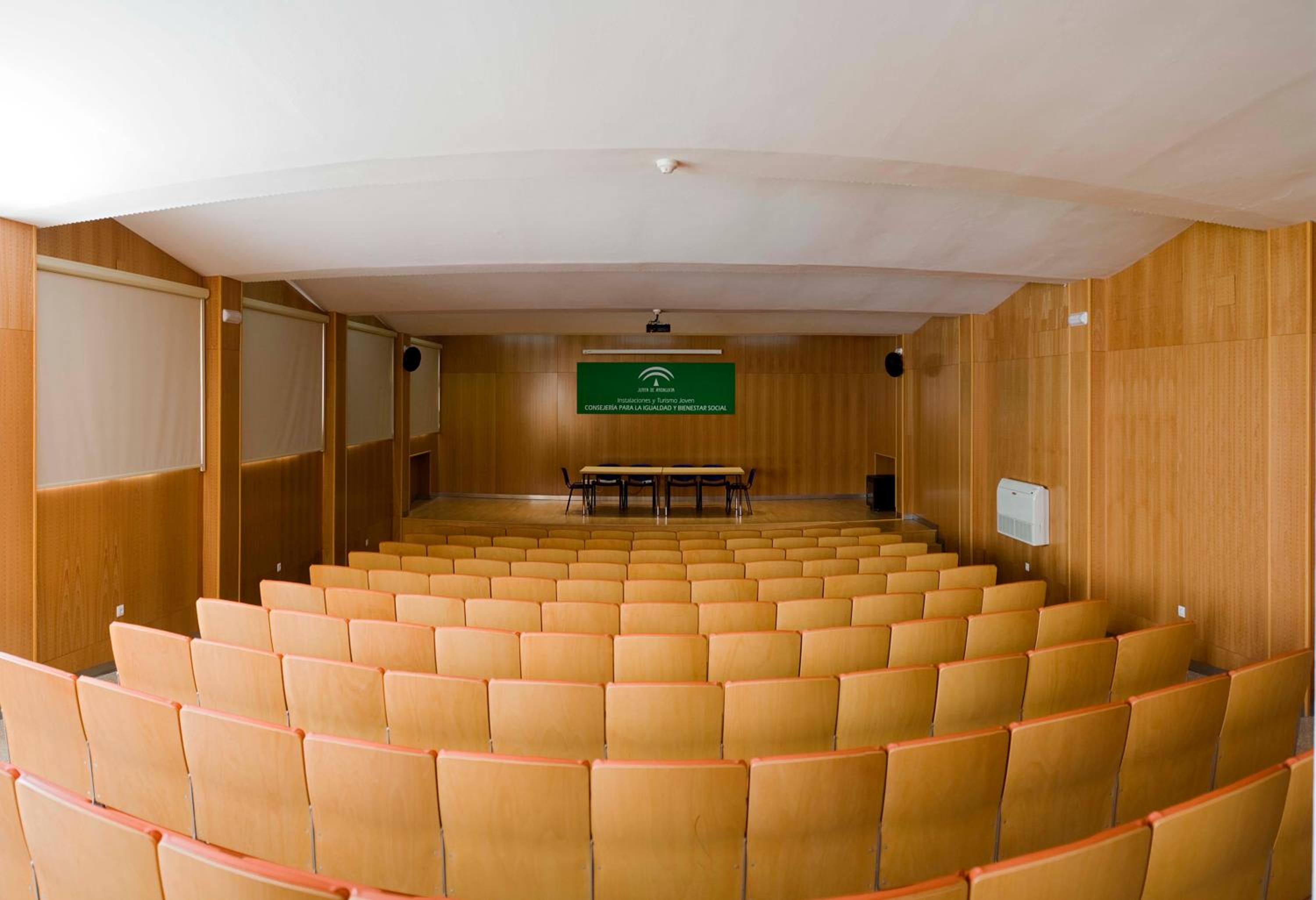 meeting & event spaces