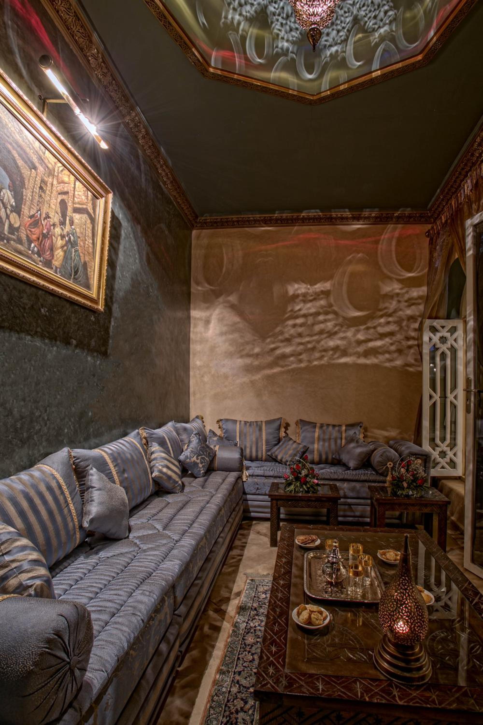 lounge
