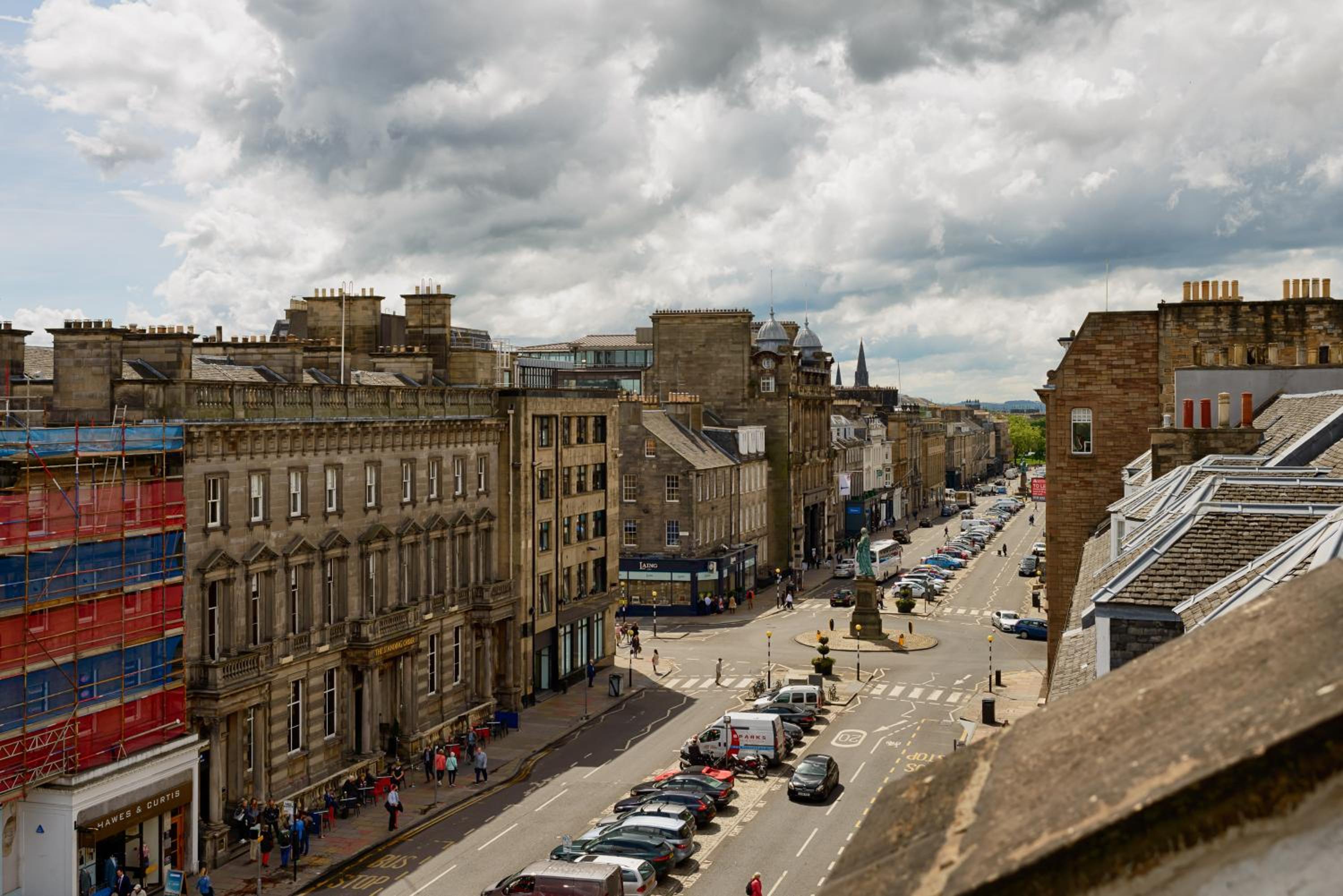 JOIVY Luxury Flats on George Street