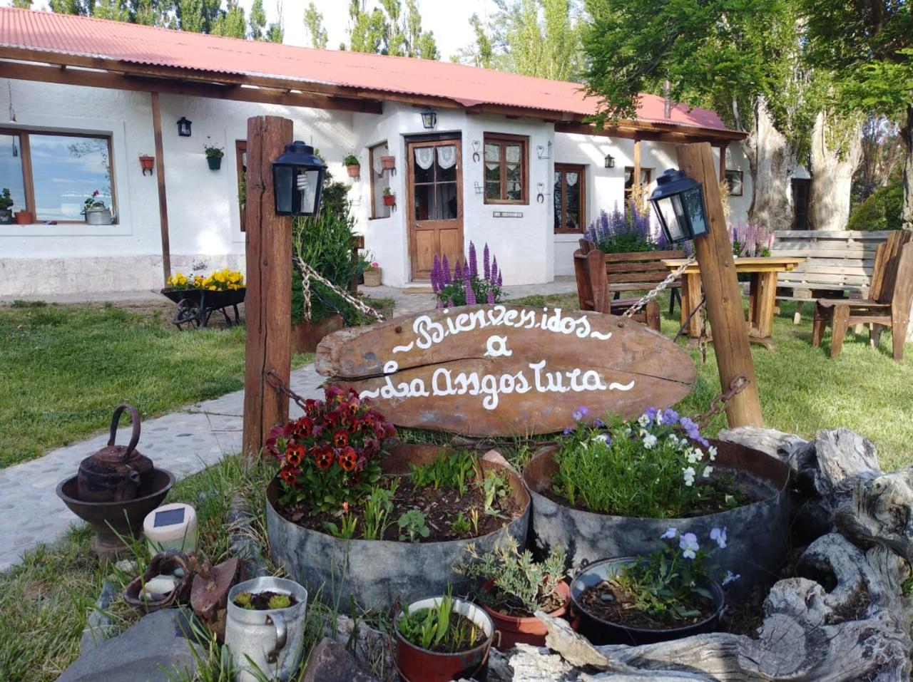 Estancia La Angostura