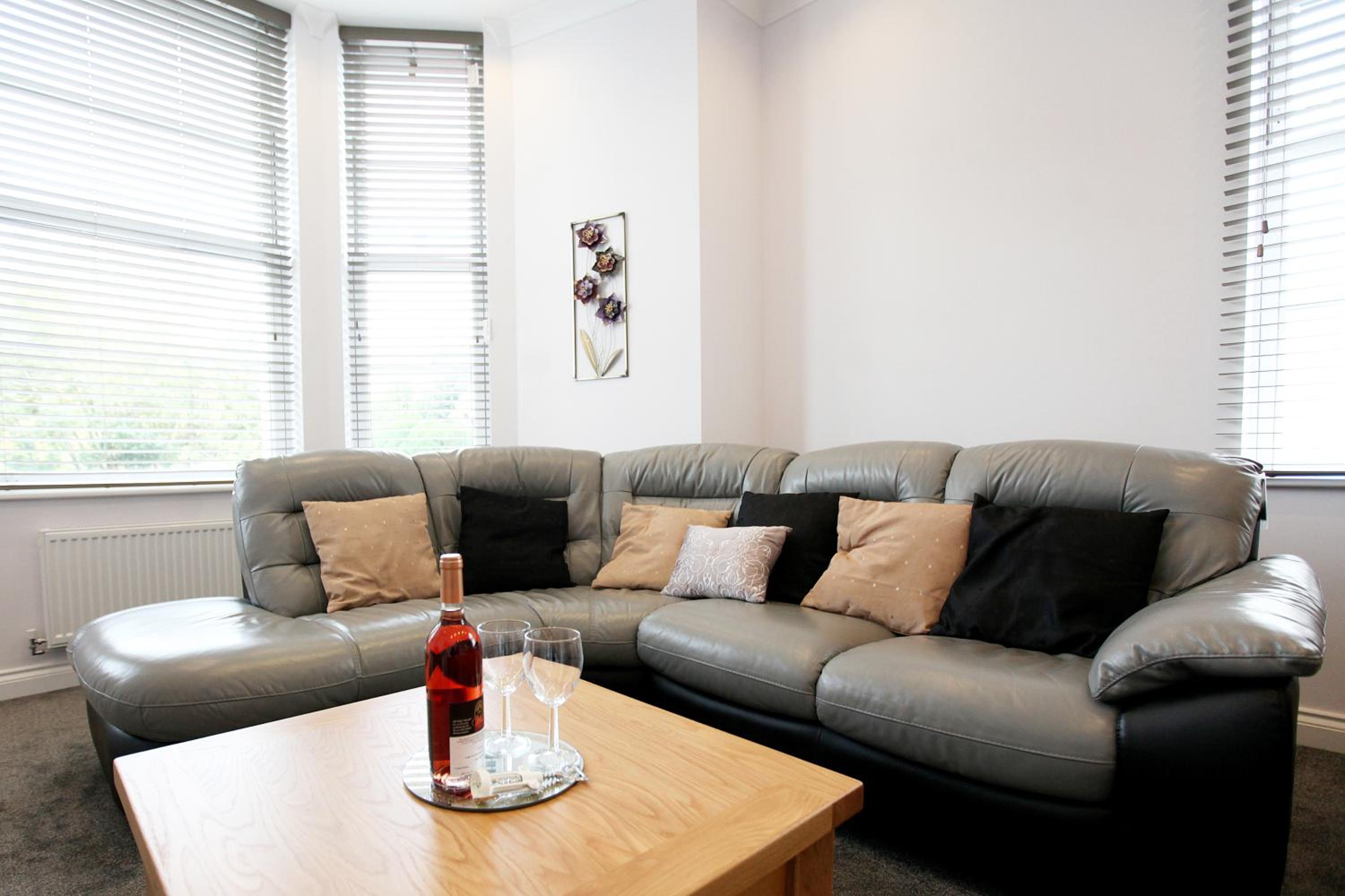 Austens Apartments