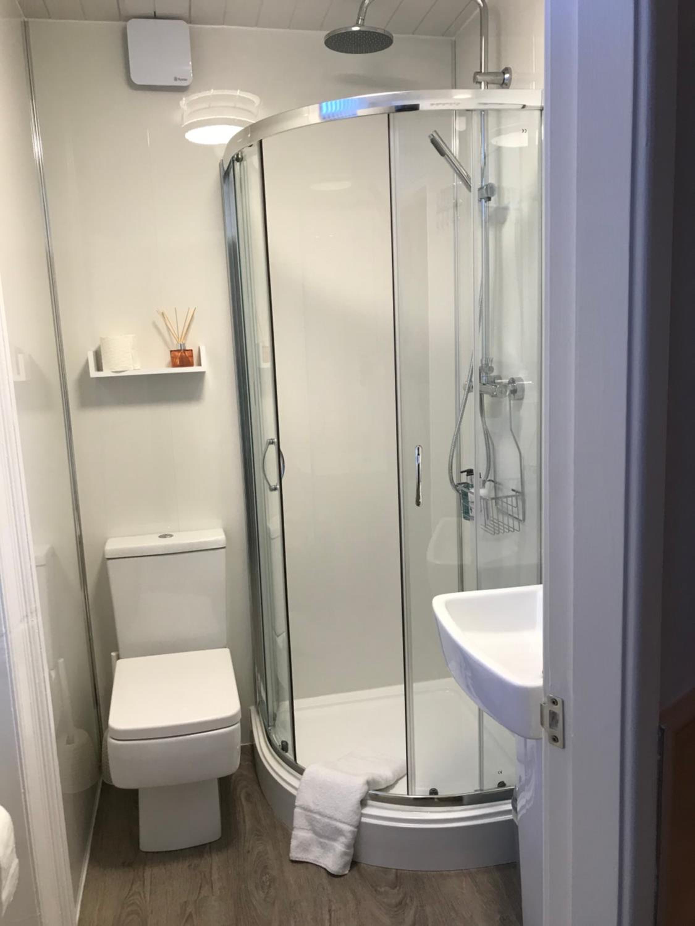 Avenue Guest House