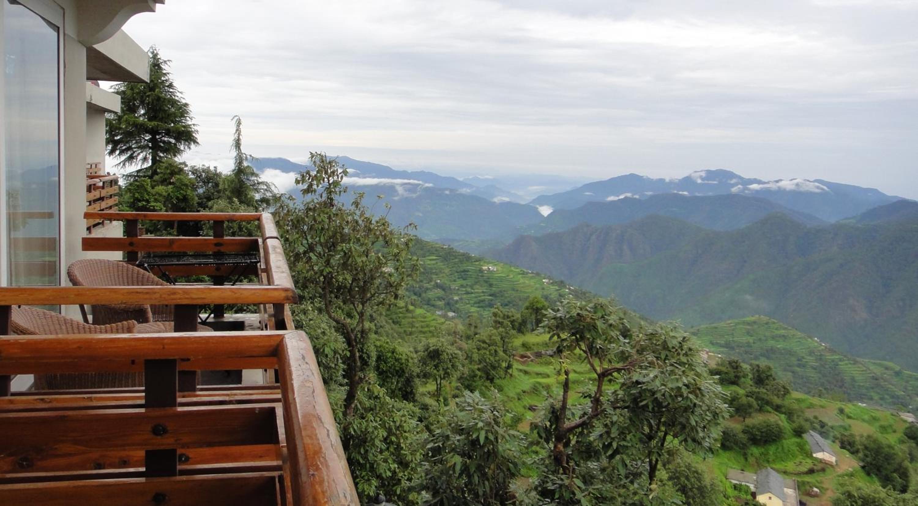 Club Mahindra Kanatal