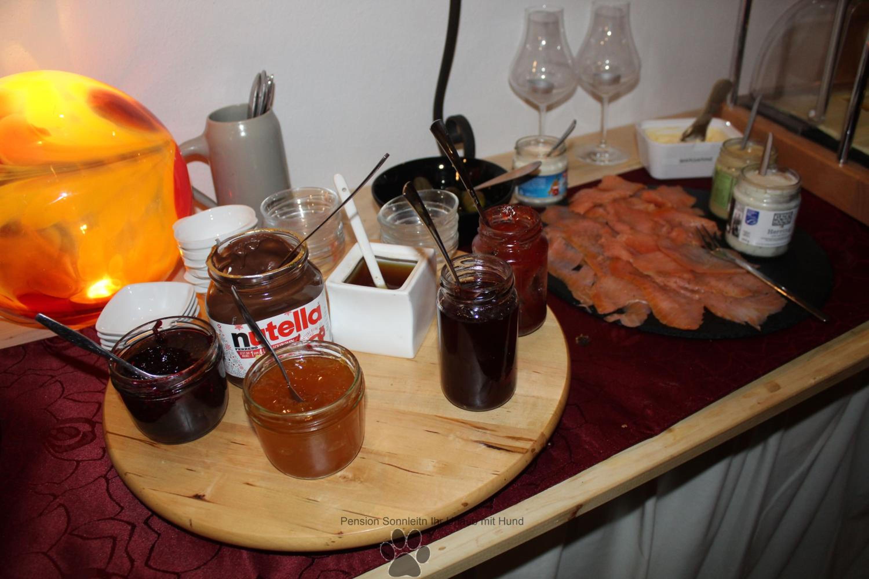 Photo 10