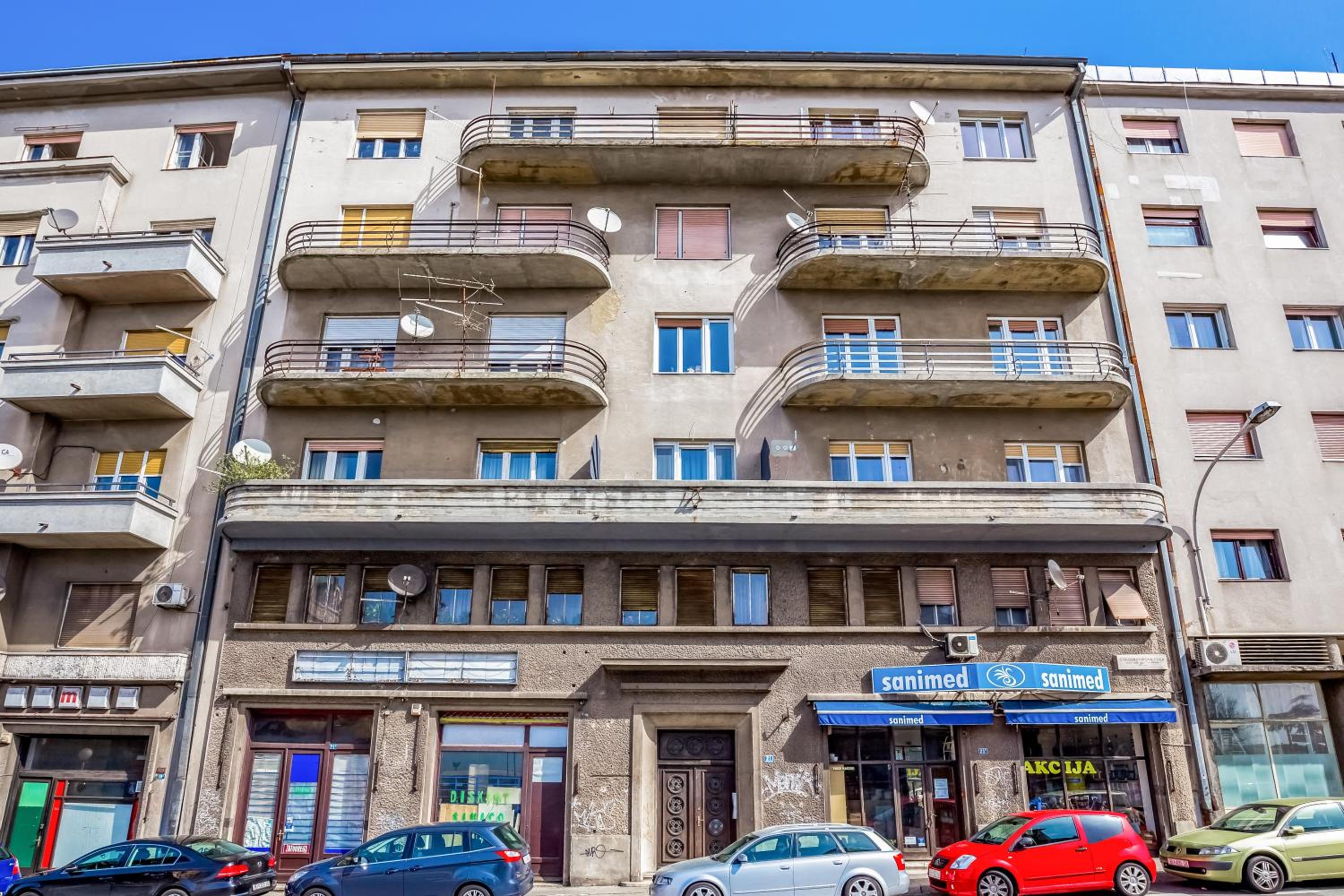 Studio apartman Piramida view 4