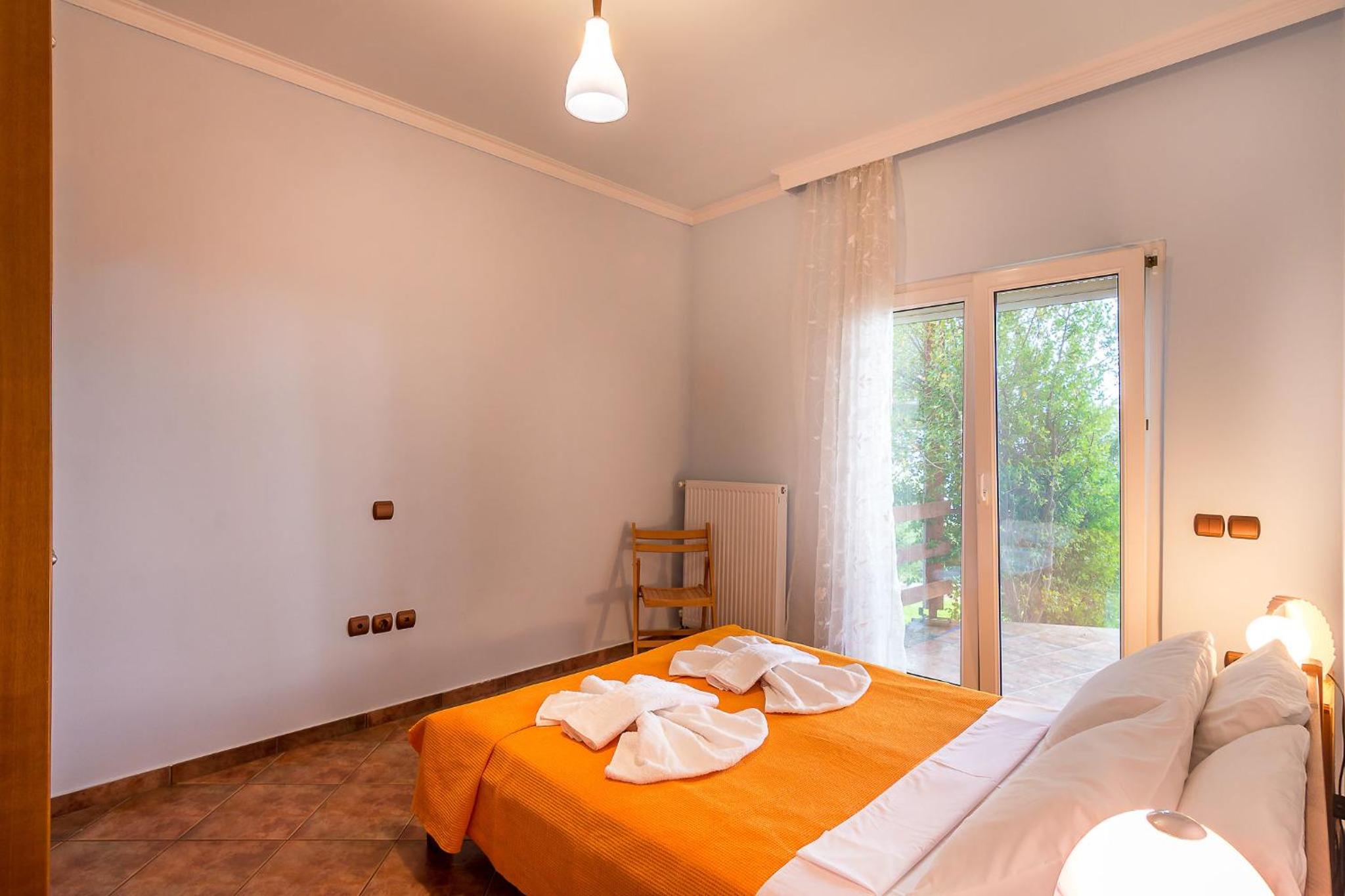 Villa Helen 200m from the beach in Tersanas BY APOKORONAS-VILLAS photo 3