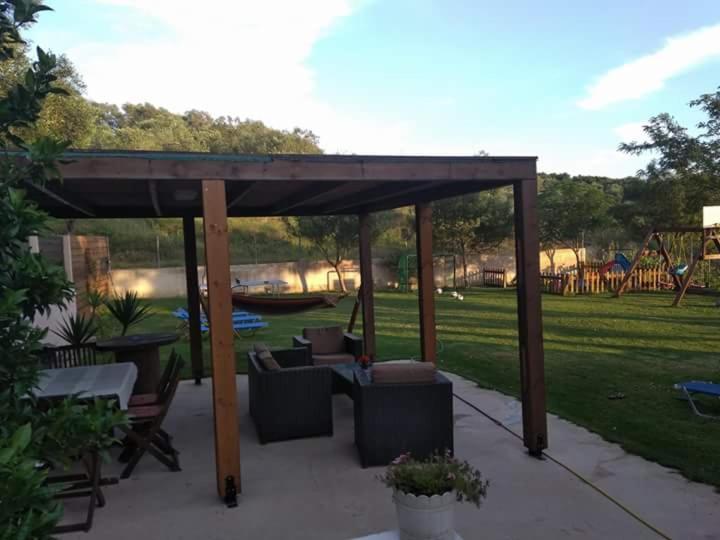Villa Thanos
