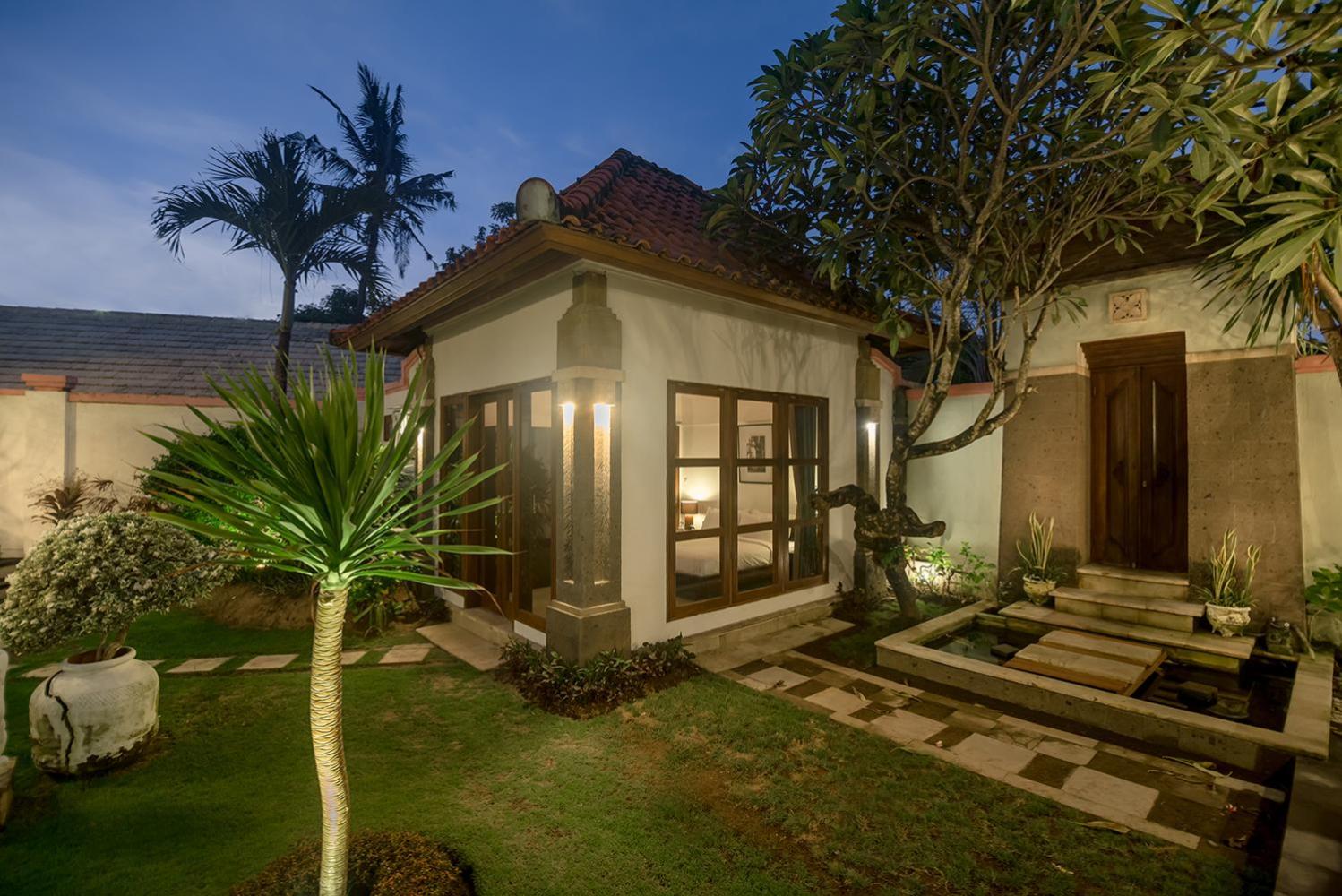 Georgina Estate by Villas Direct Bali view 5
