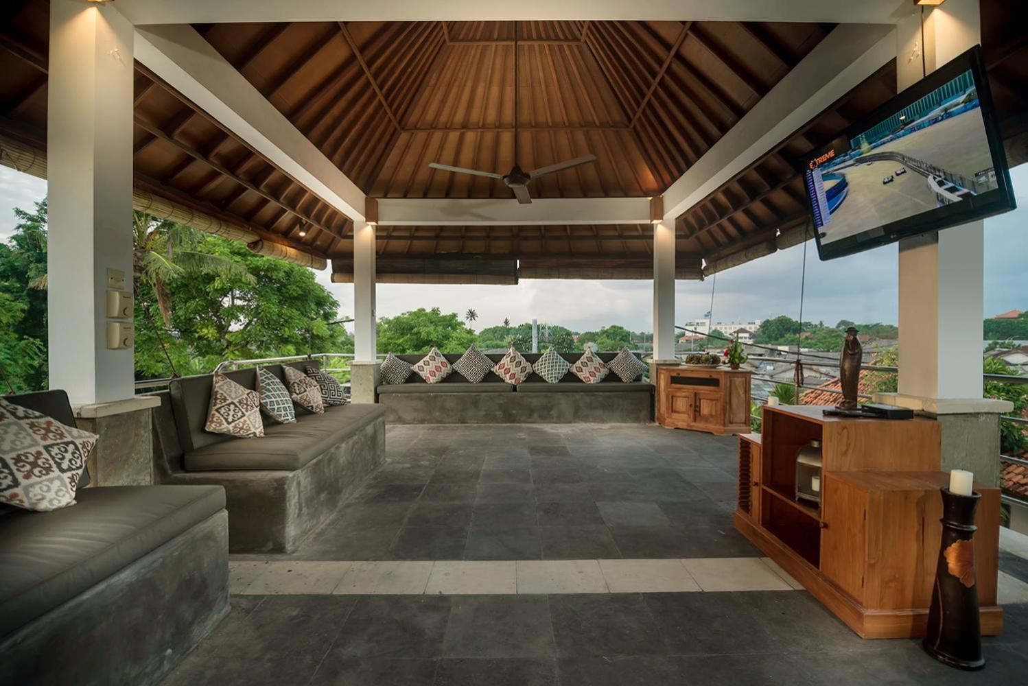 Georgina Estate by Villas Direct Bali view 3