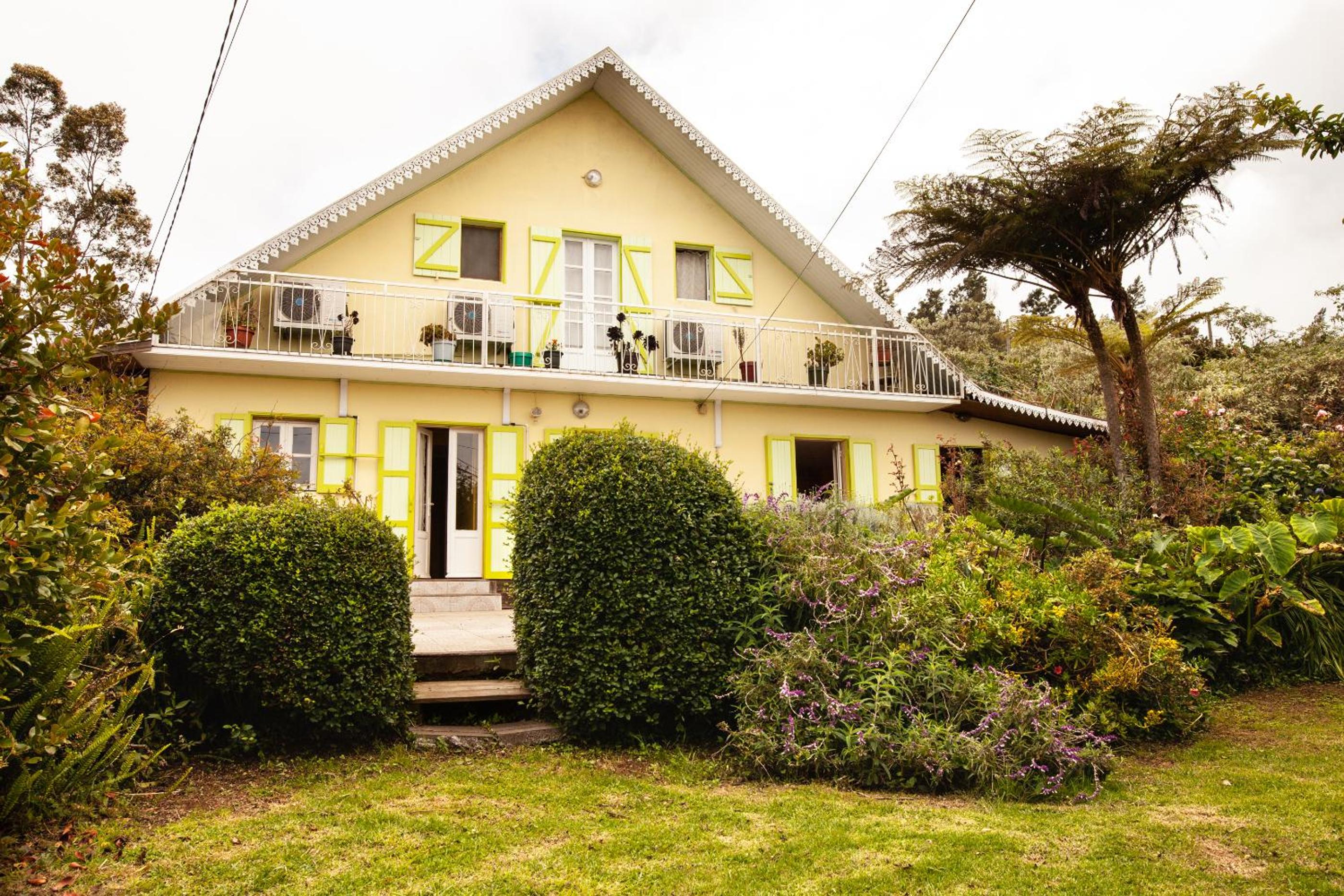 Relais du Volcan view 3