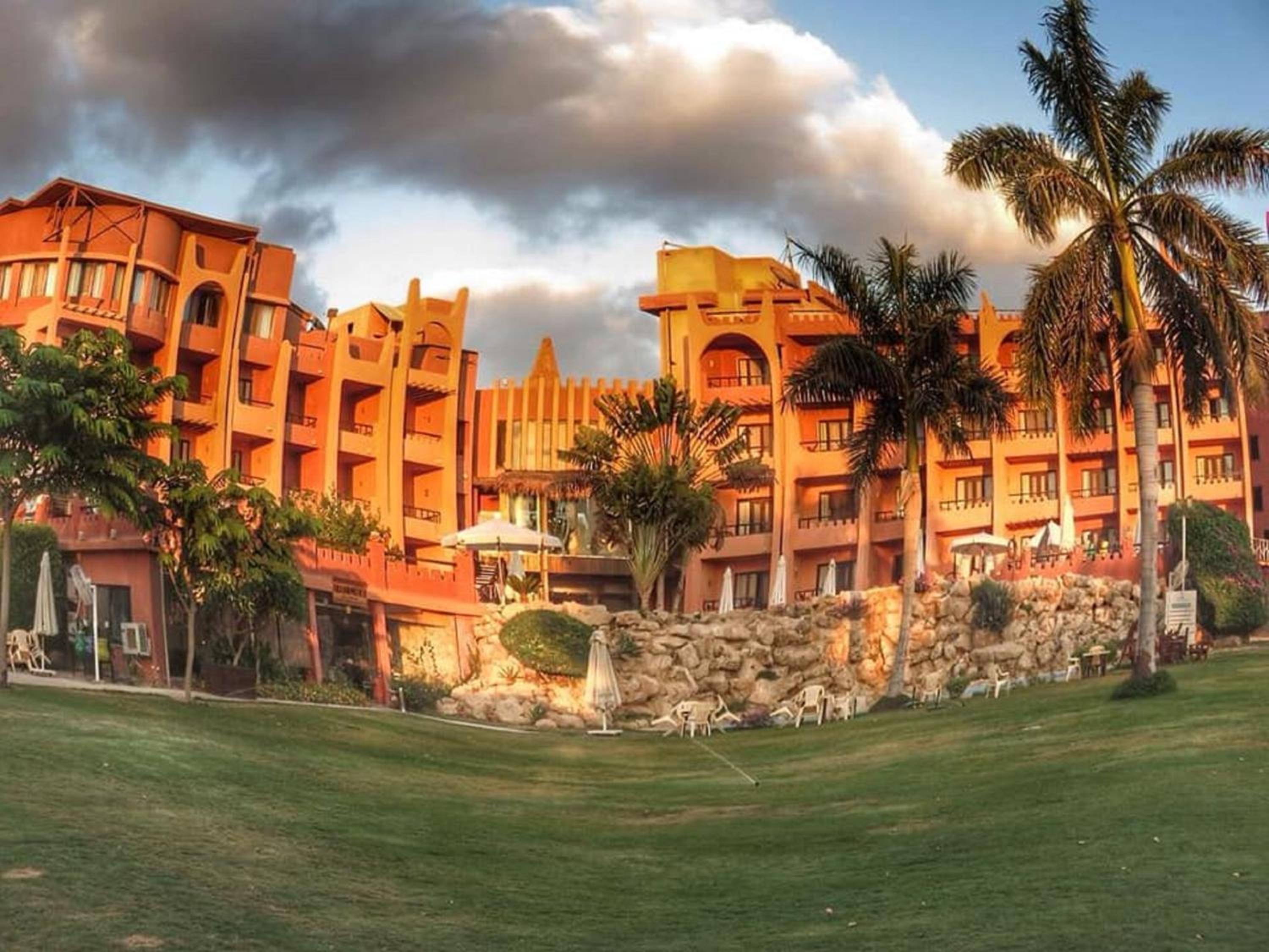 Africana Hotel & Spa